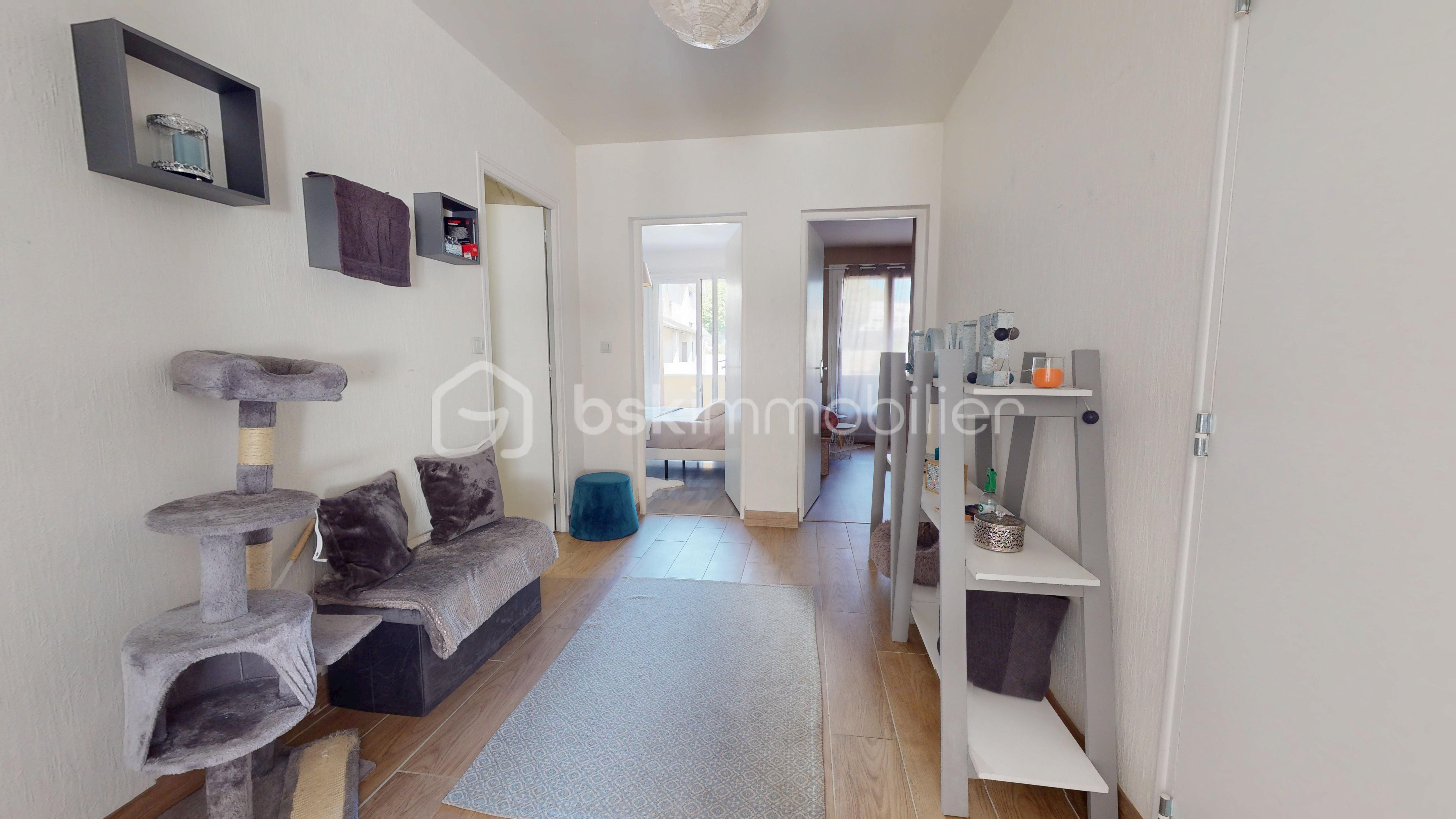 Appartement de 64 m² - 108-Rue-Edouard-Vaillant-07152025_172416.jpg