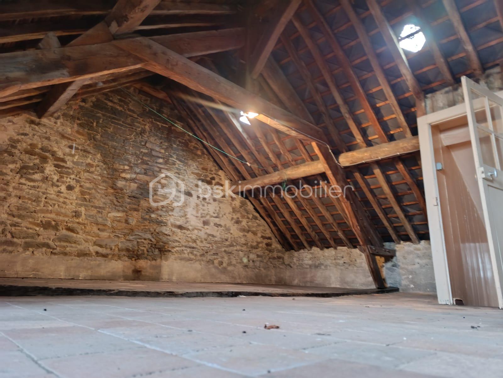 Maison de ville de 84 m² - IMG-20250127-WA0012.jpg