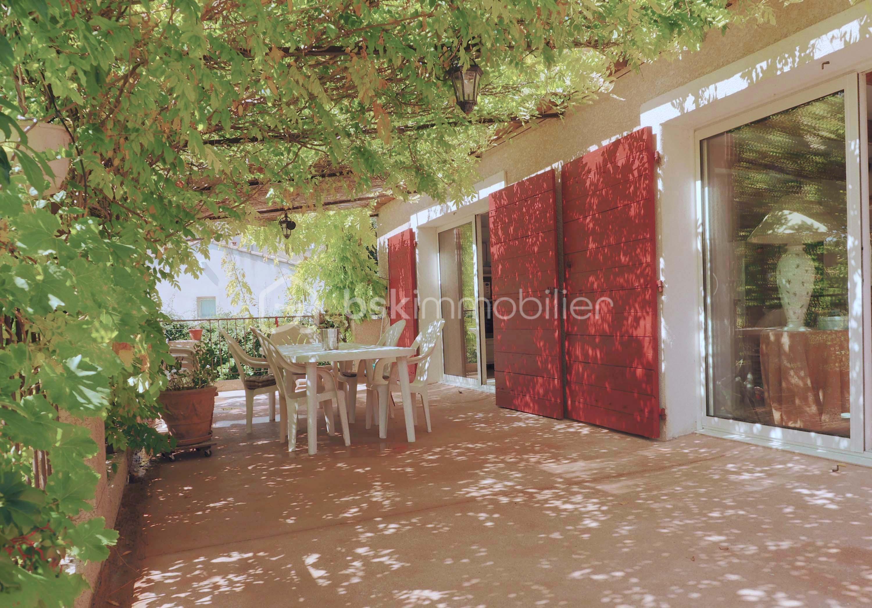 Maison traditionnelle de 165 m² - 3.jpg