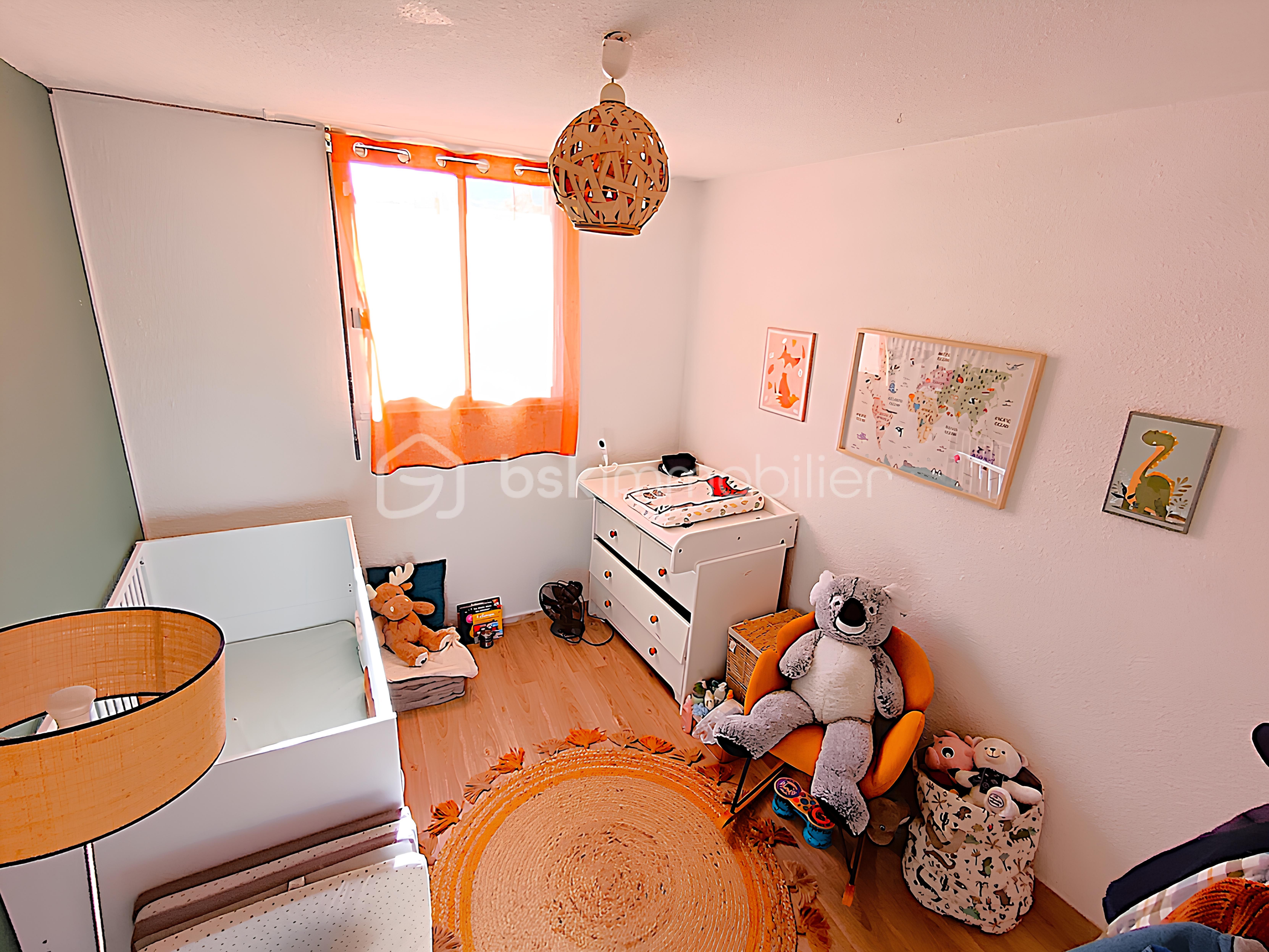 Appartement de 70 m² - 10 CHAMBRE 2 C.jpg
