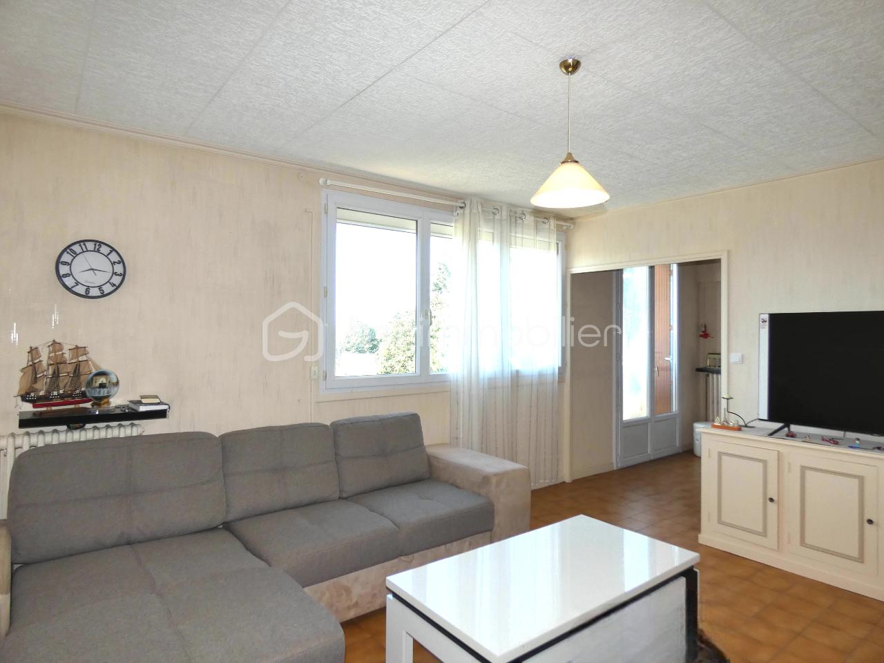 Appartement de 67 m² - P1020278-Photoroom.png