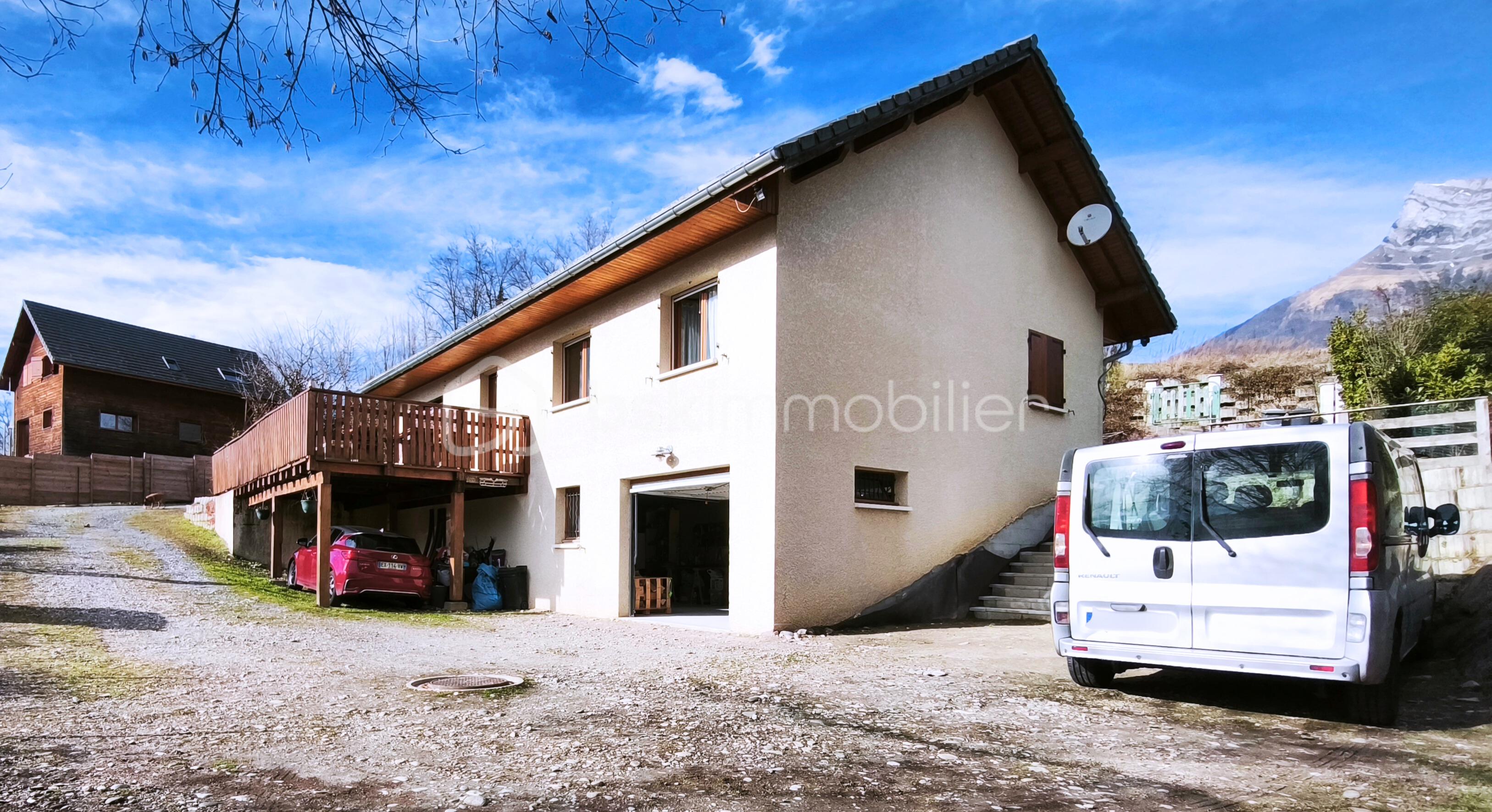 Maison de 97 m² - EXT 1.jpg