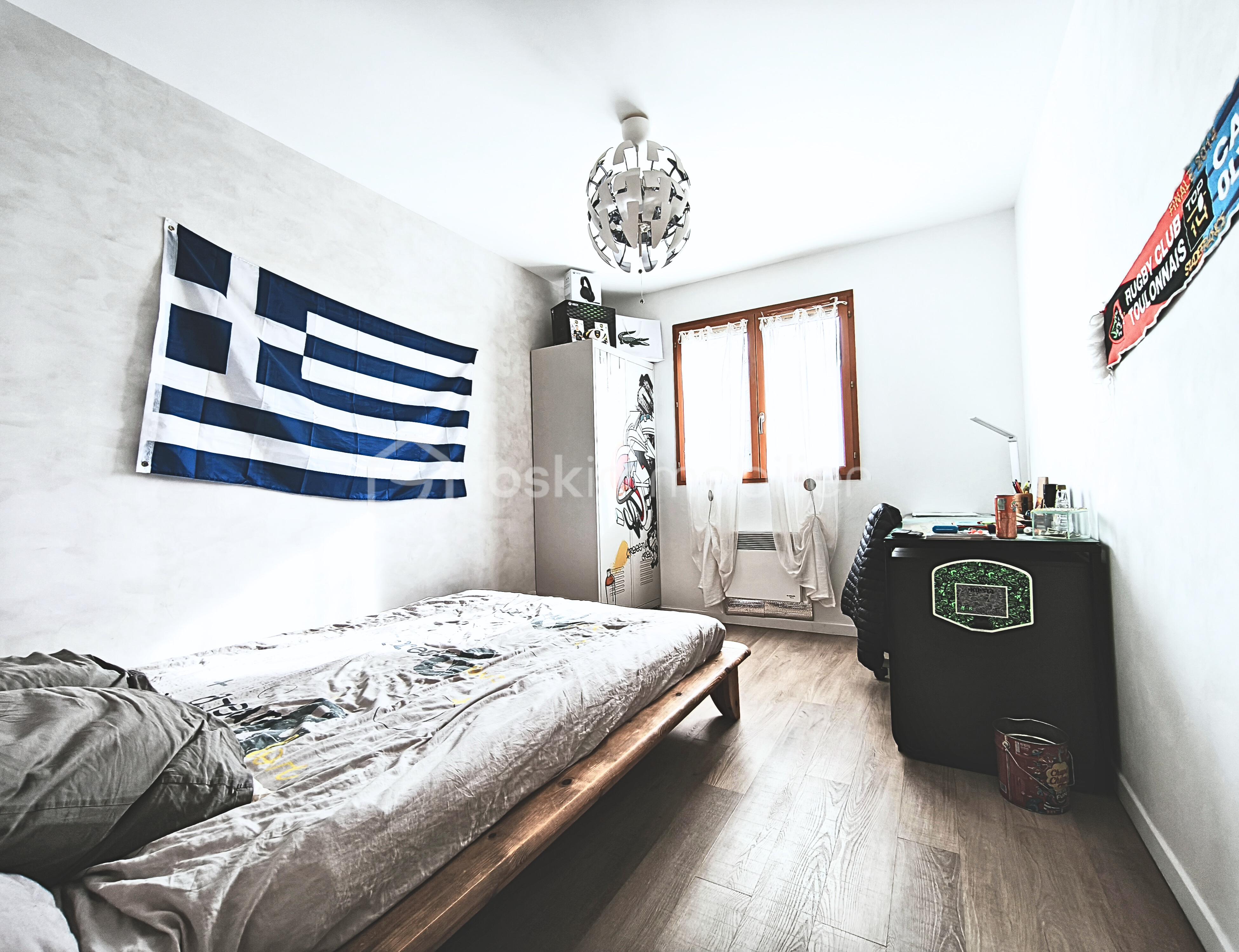 Maison de 97 m² - CHAMBRE 2.jpg