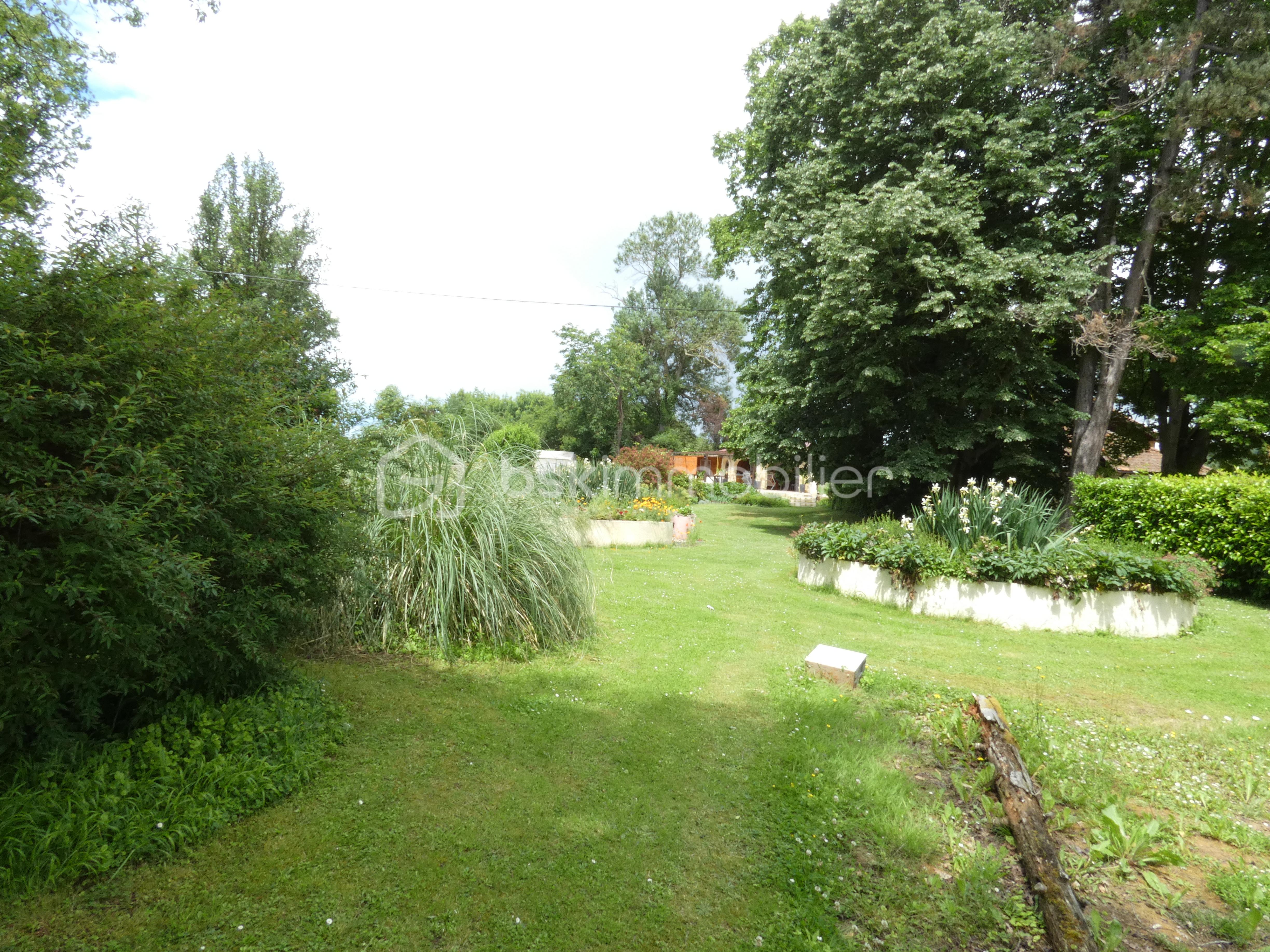 Maison ancienne de 206 m² - P1020192.JPG