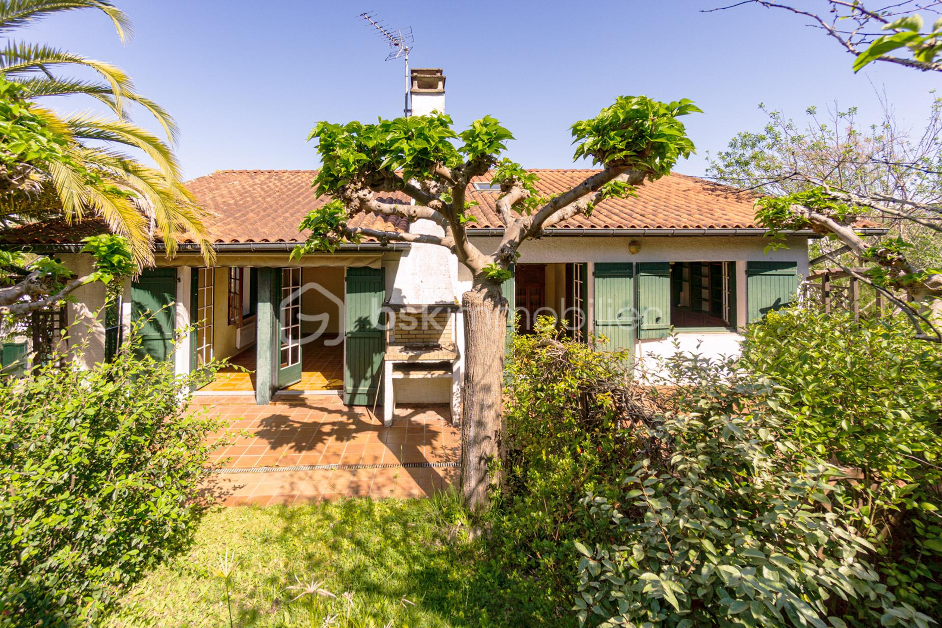 Maison de 160 m² - 1920-02.jpg