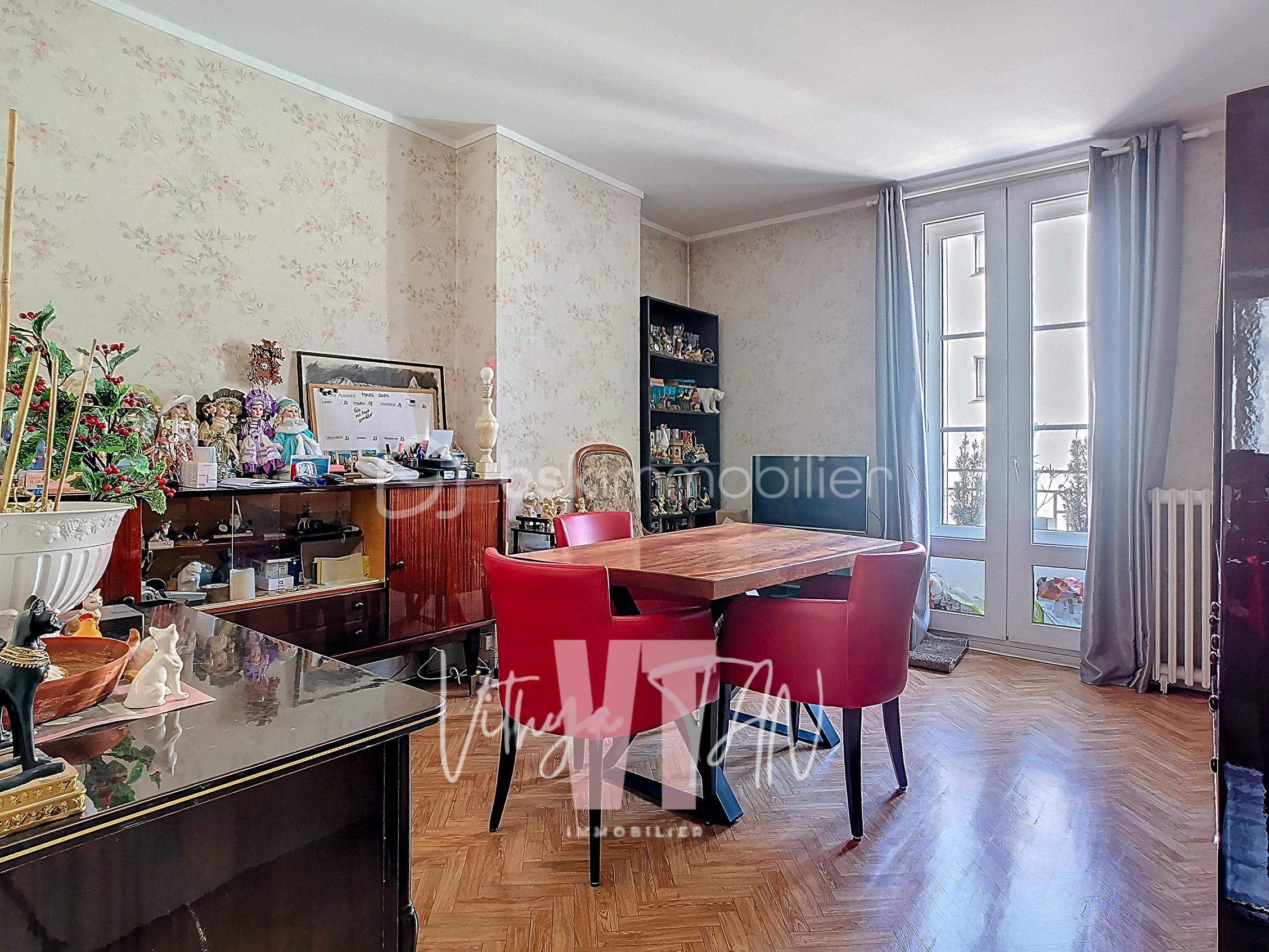 Appartement de 50 m² - 1 SALON.jpg