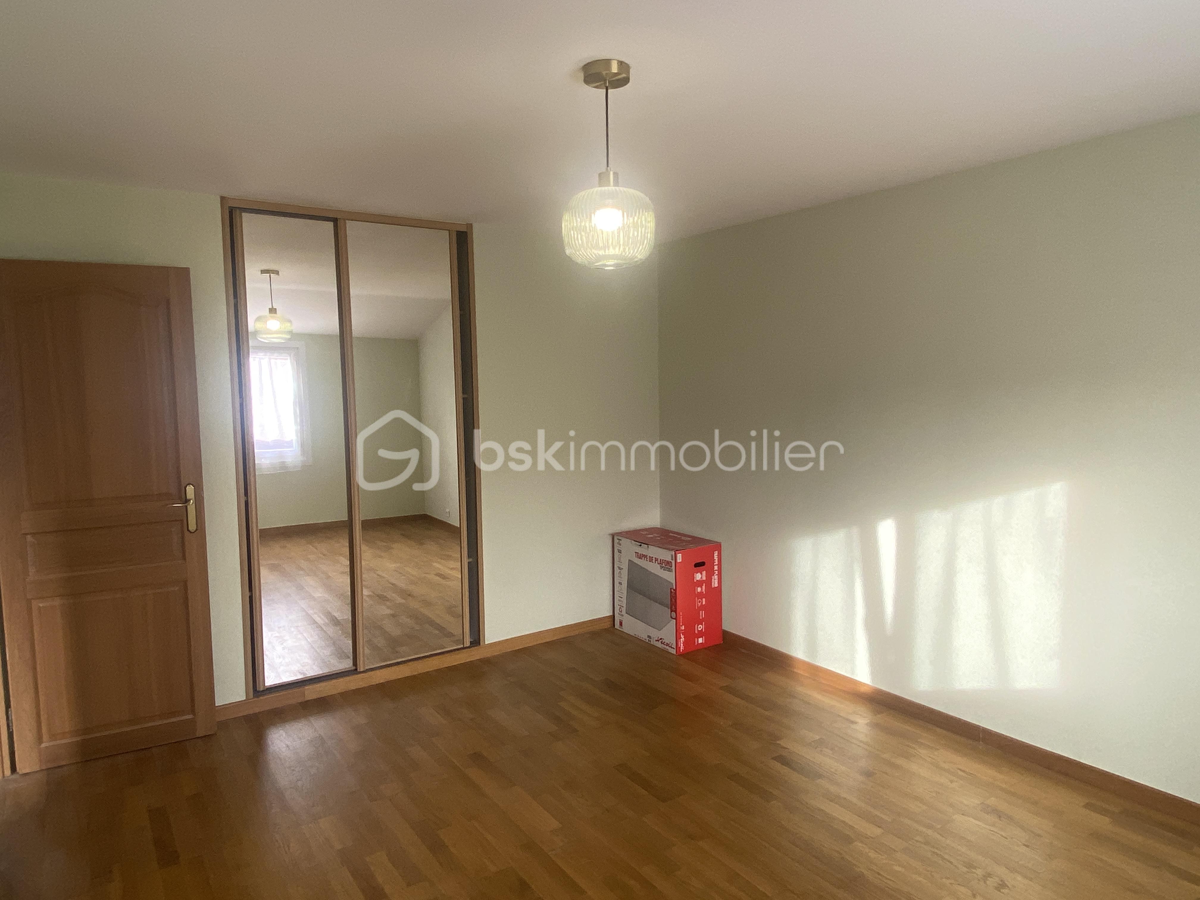 Maison de 89 m² - DJI_20260111_140853_404.jpeg