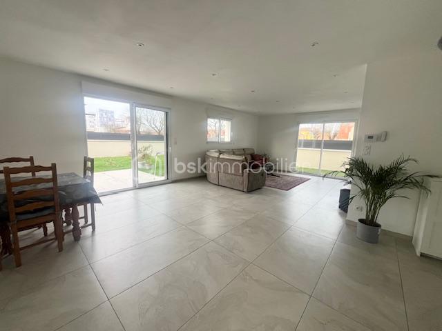 Maison de 145 m² - salon.jpg