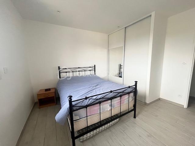 Maison de 145 m² - CHAMBRE 2.jpg