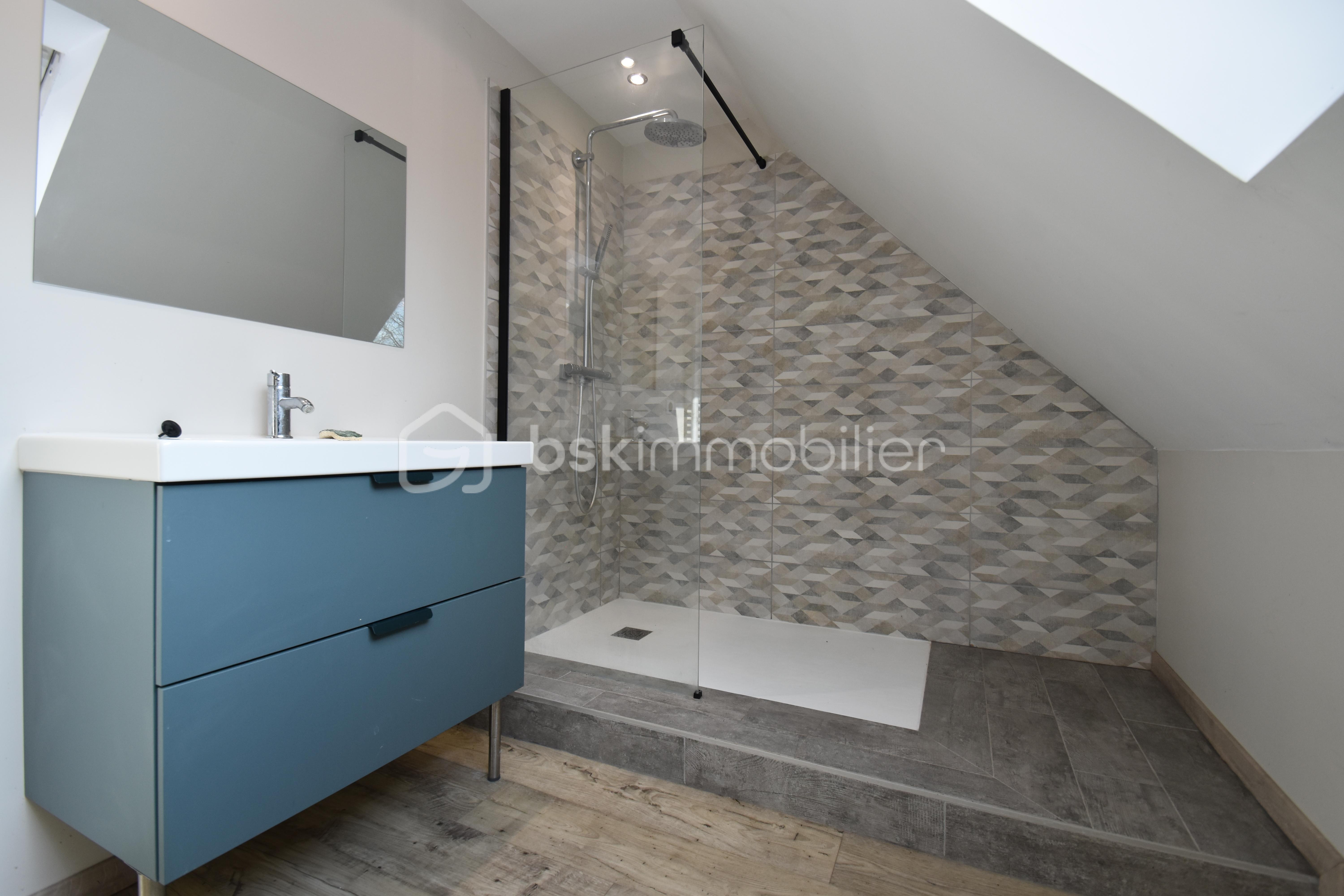 Pavillon de 128 m² - sdb10.JPG