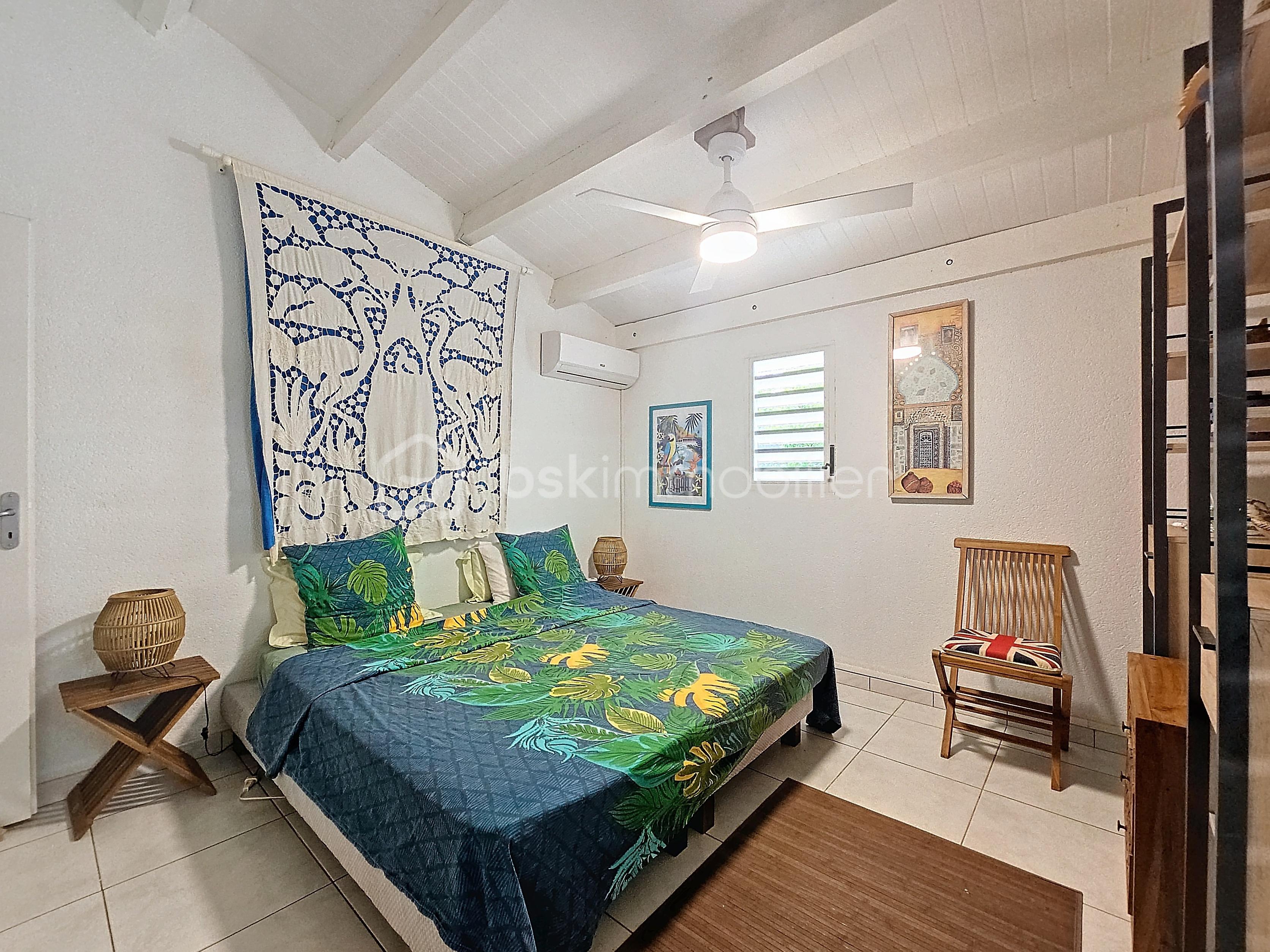 Maison de 110,98 m² - gueydan_00044_de0641c.jpg