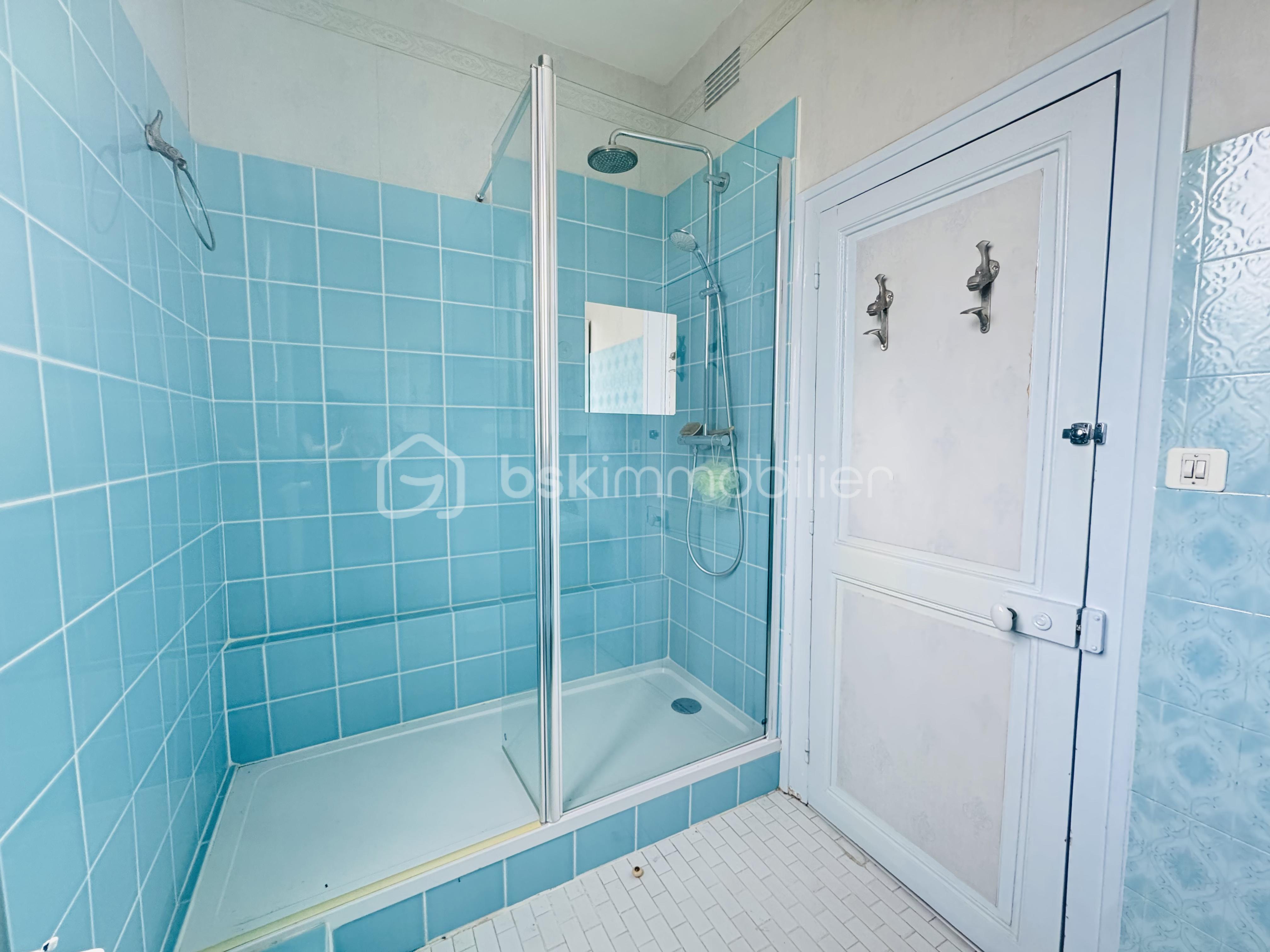 Maison de ville de 154 m² - tempImagekyE06W.png