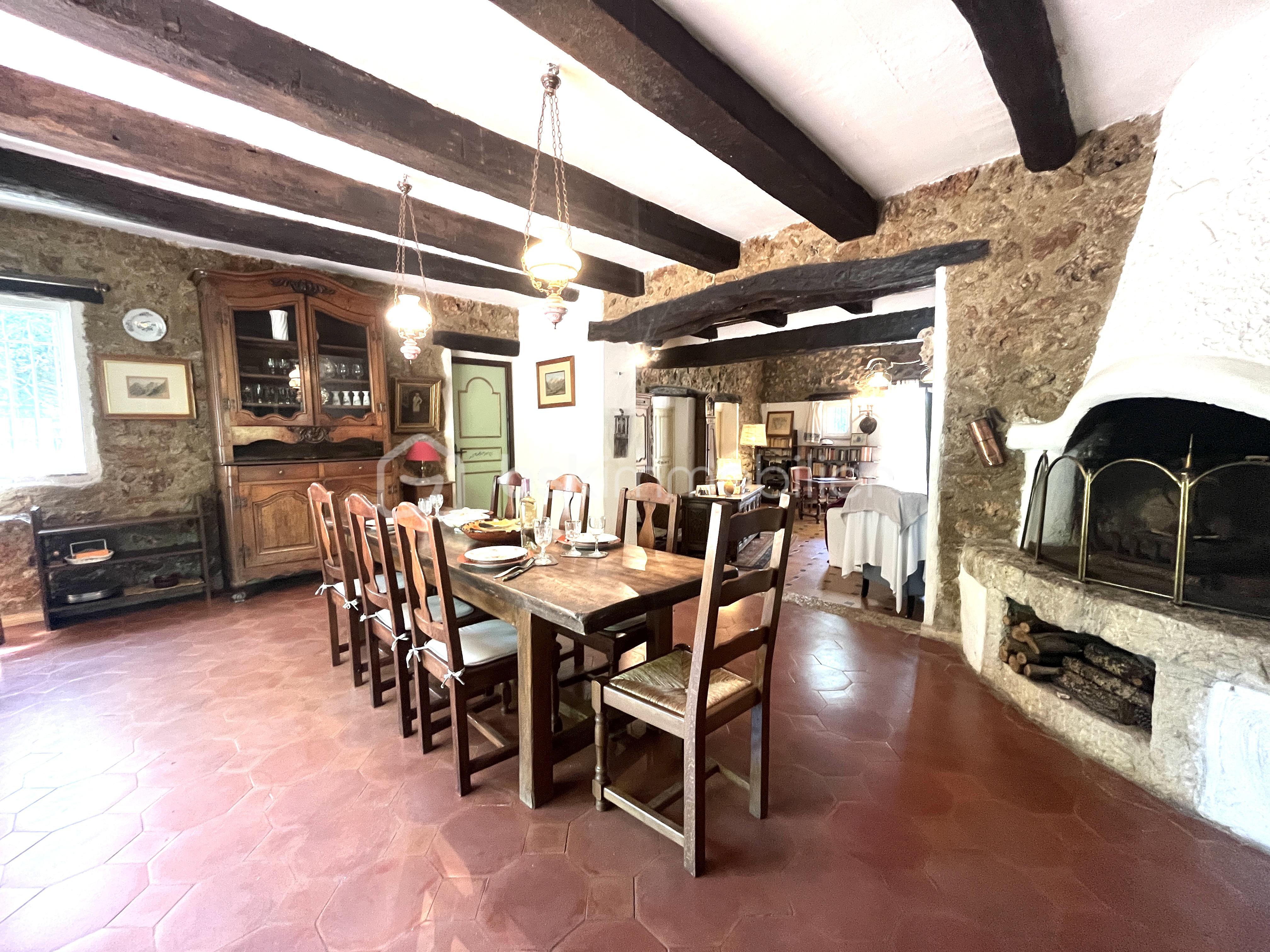 Salle à manger .jpg
