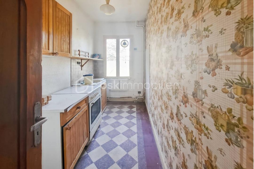 Maison de 900 m² - Screenshot_20250323_193042_ProperShot.jpg