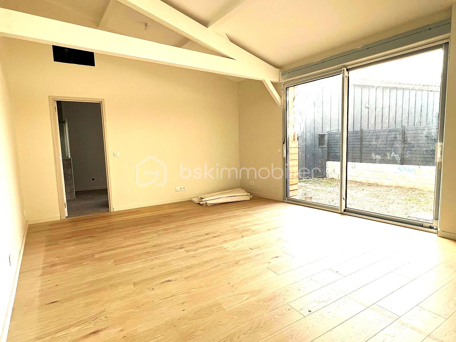 Maison de 94,25 m² - SEJOUR 2.jpg