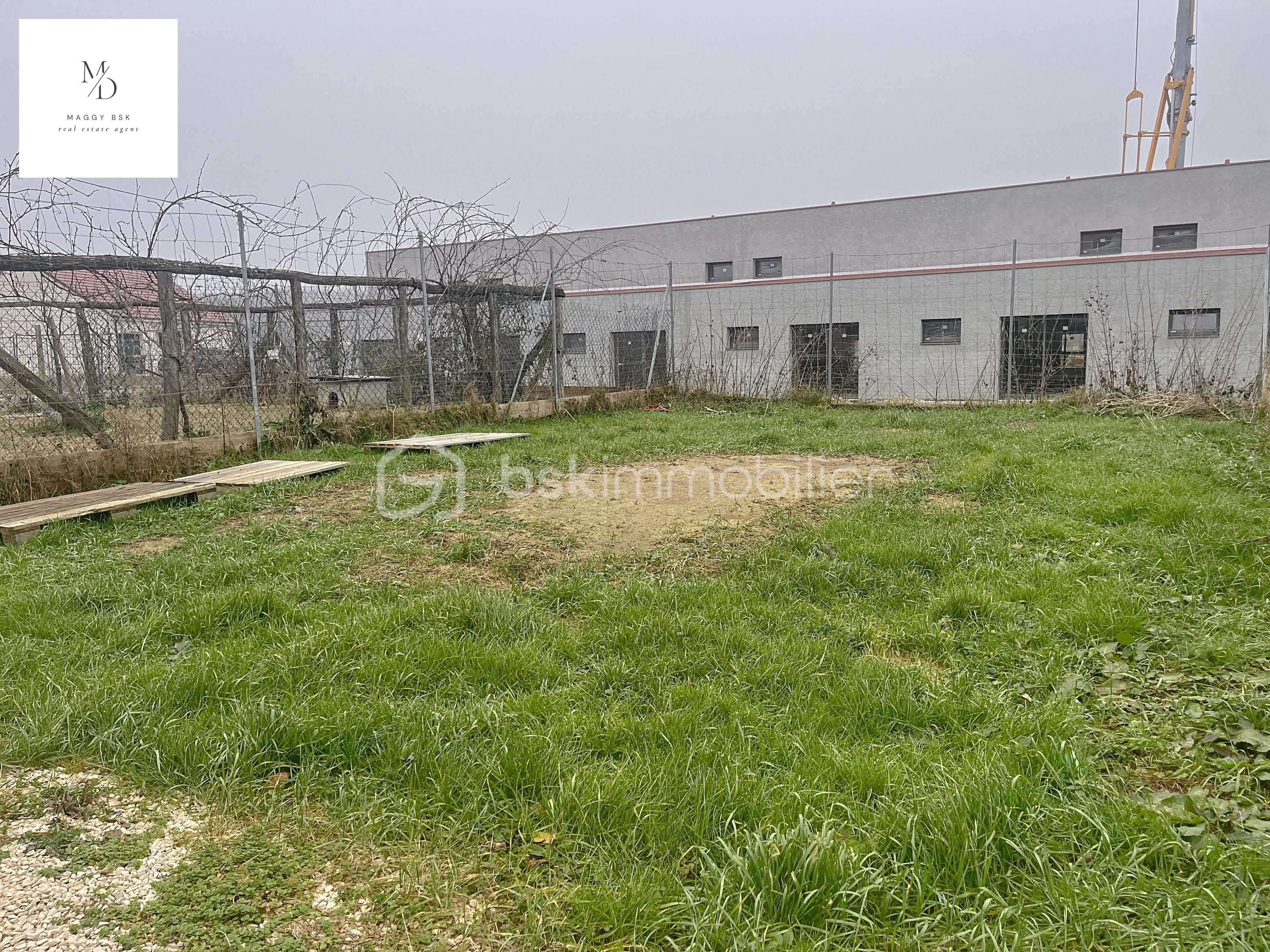 Corps de ferme de 124 m² - foucherans-4_00034_6928ecd.jpg