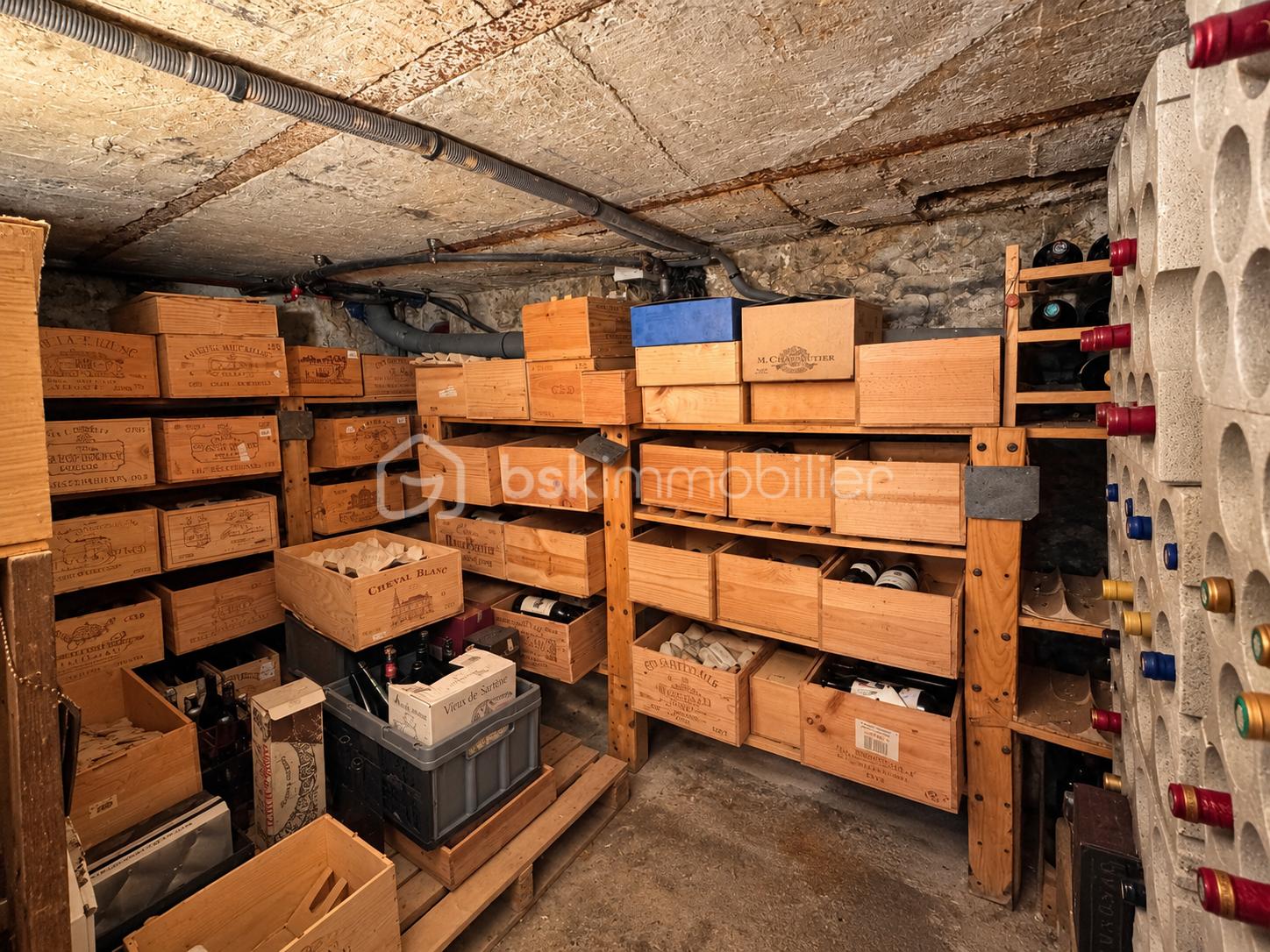 Cave à vin rustique et authentique.png
