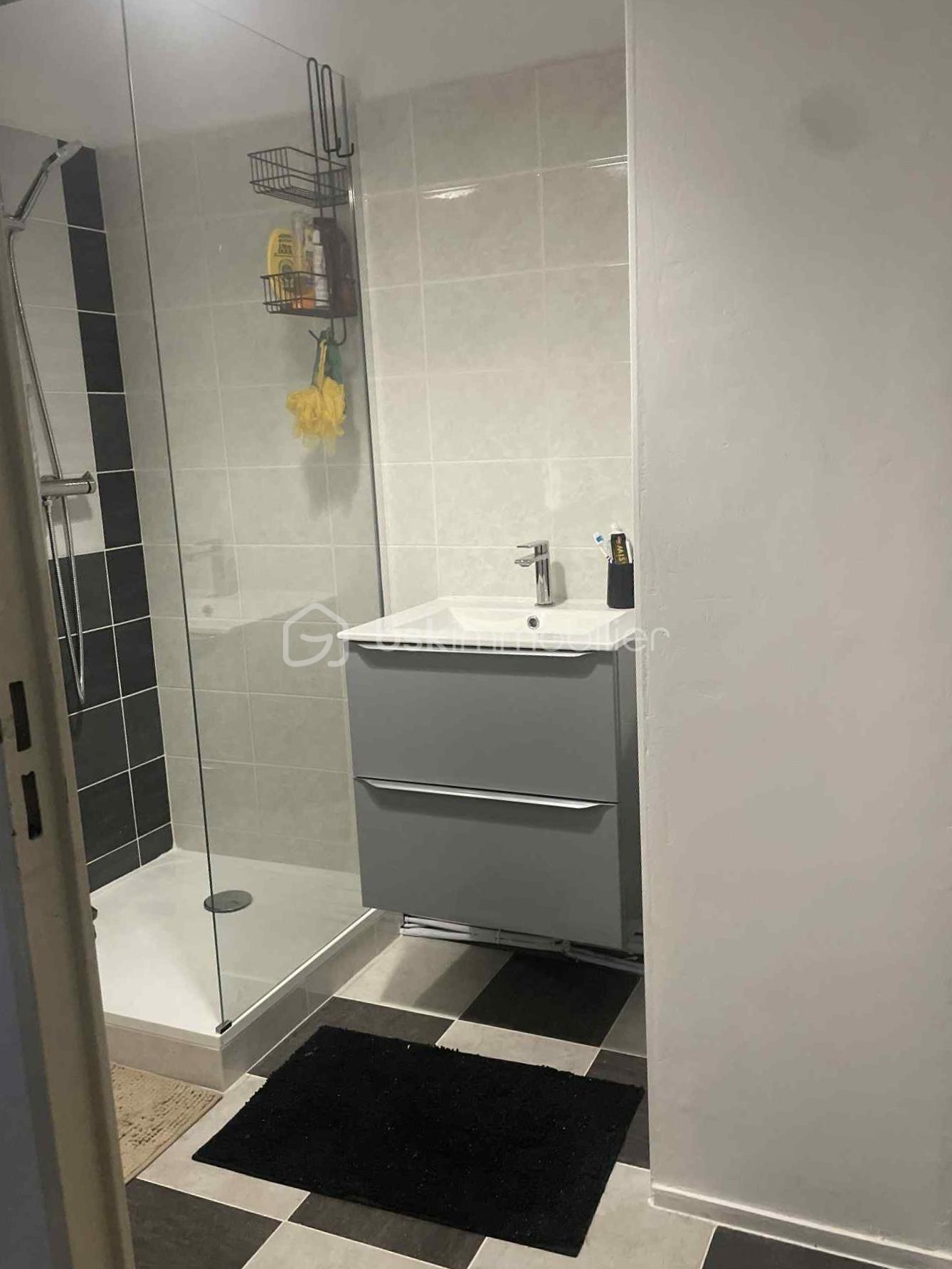 Duplex de 51 m² - Messenger_creation_08CC0B04-C4E7-4DEB-A894-23C0B0B86FC7_edit_474906484415086.jpg