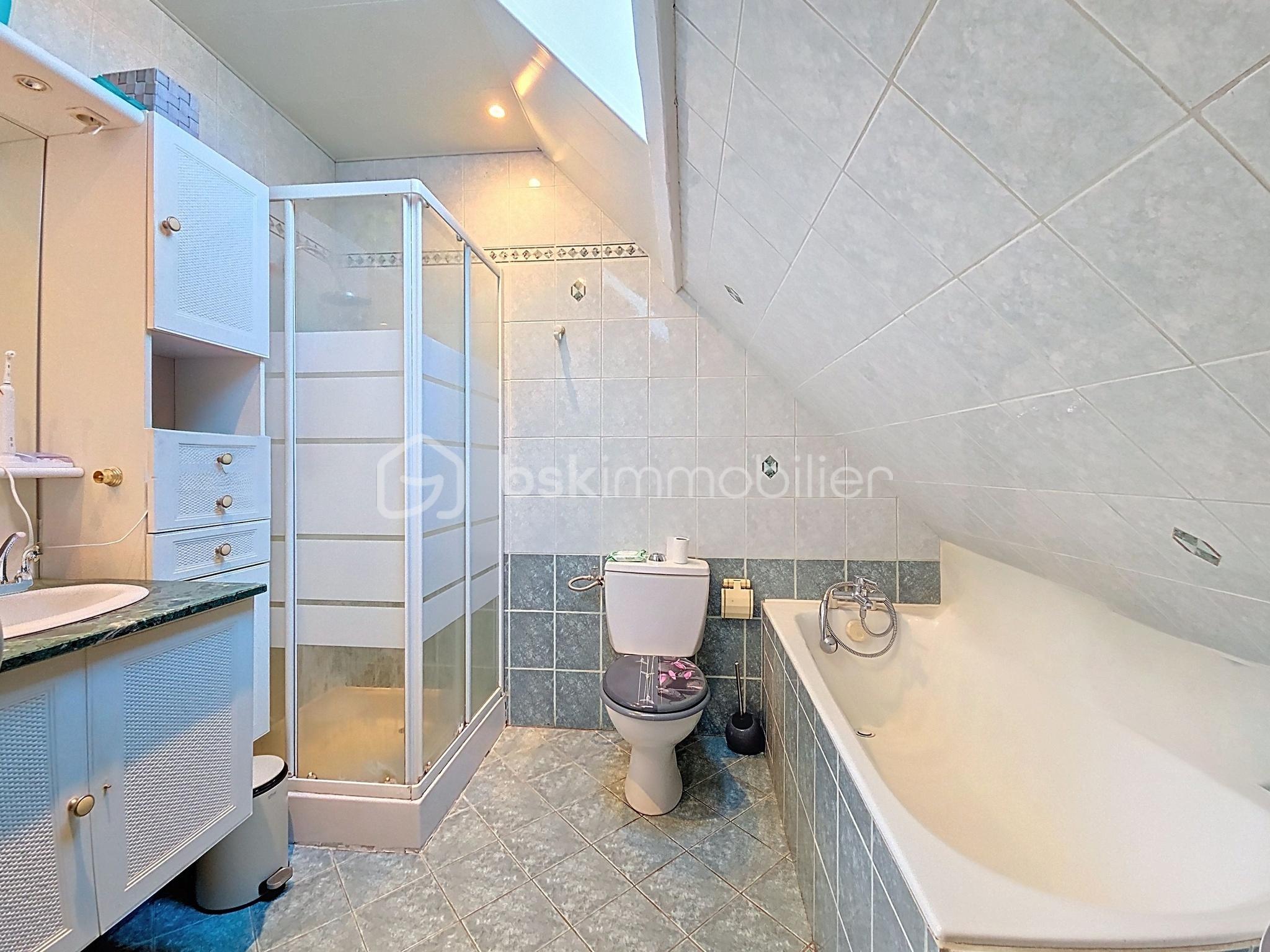 Maison de 115 m² - maison-montevrain_00001 (1).jpg