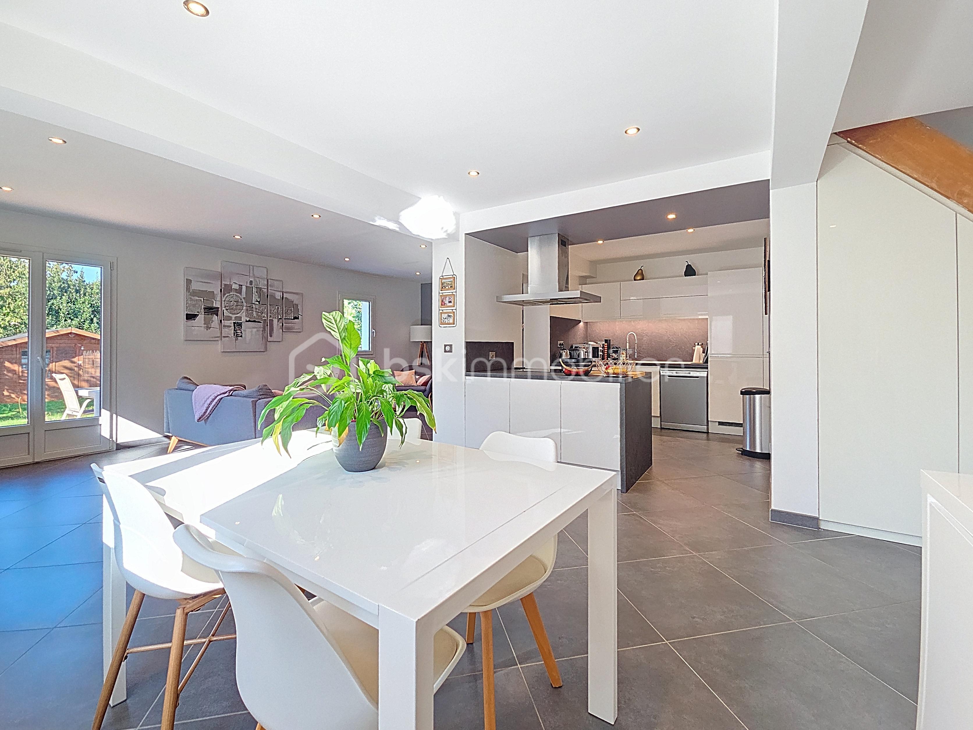 Maison de 115 m² - maison-montevrain_00002.jpg