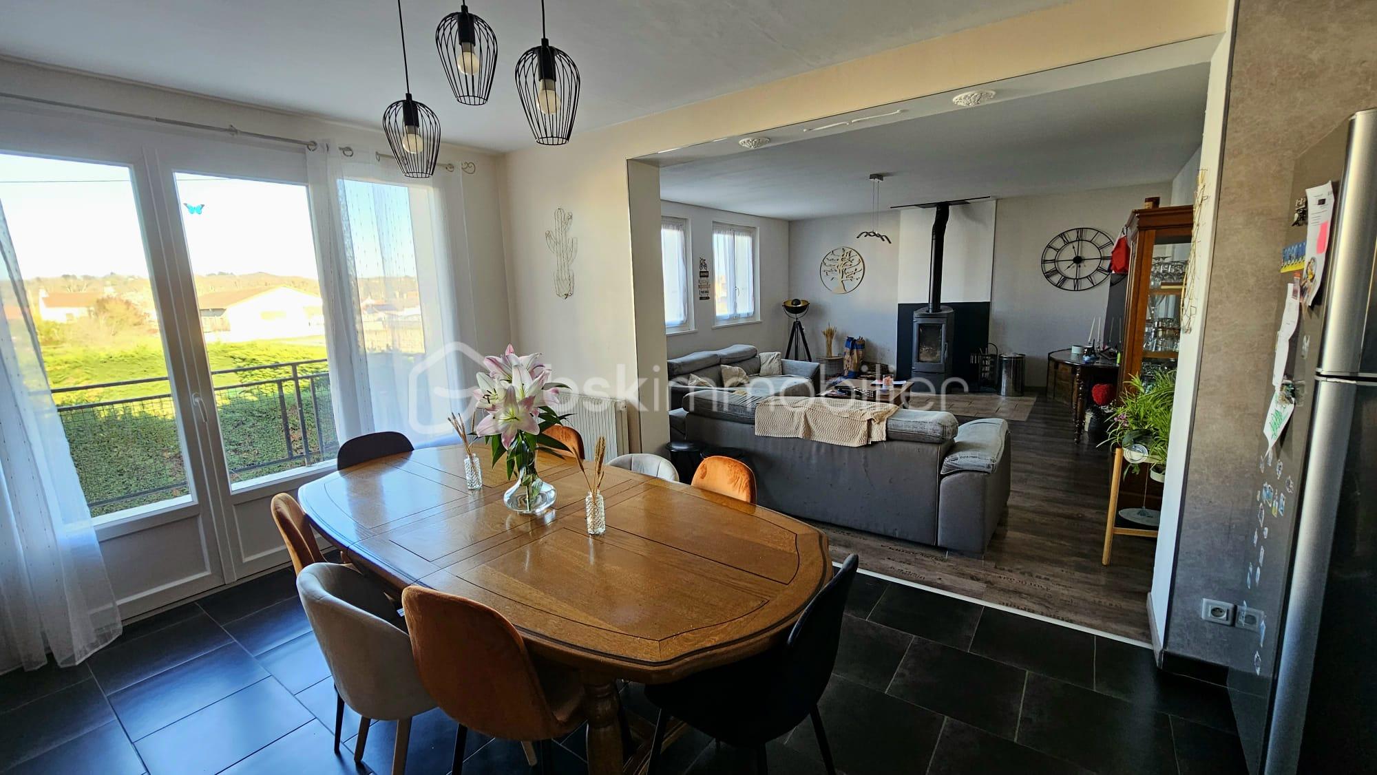 WhatsApp Image 2026-03-19 at 19.35.07(9).jpeg