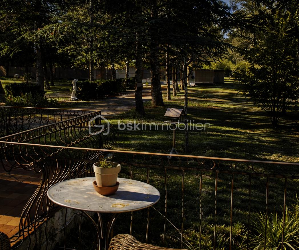 ChatGPT Image 11 mars 2026, 13_37_49.png