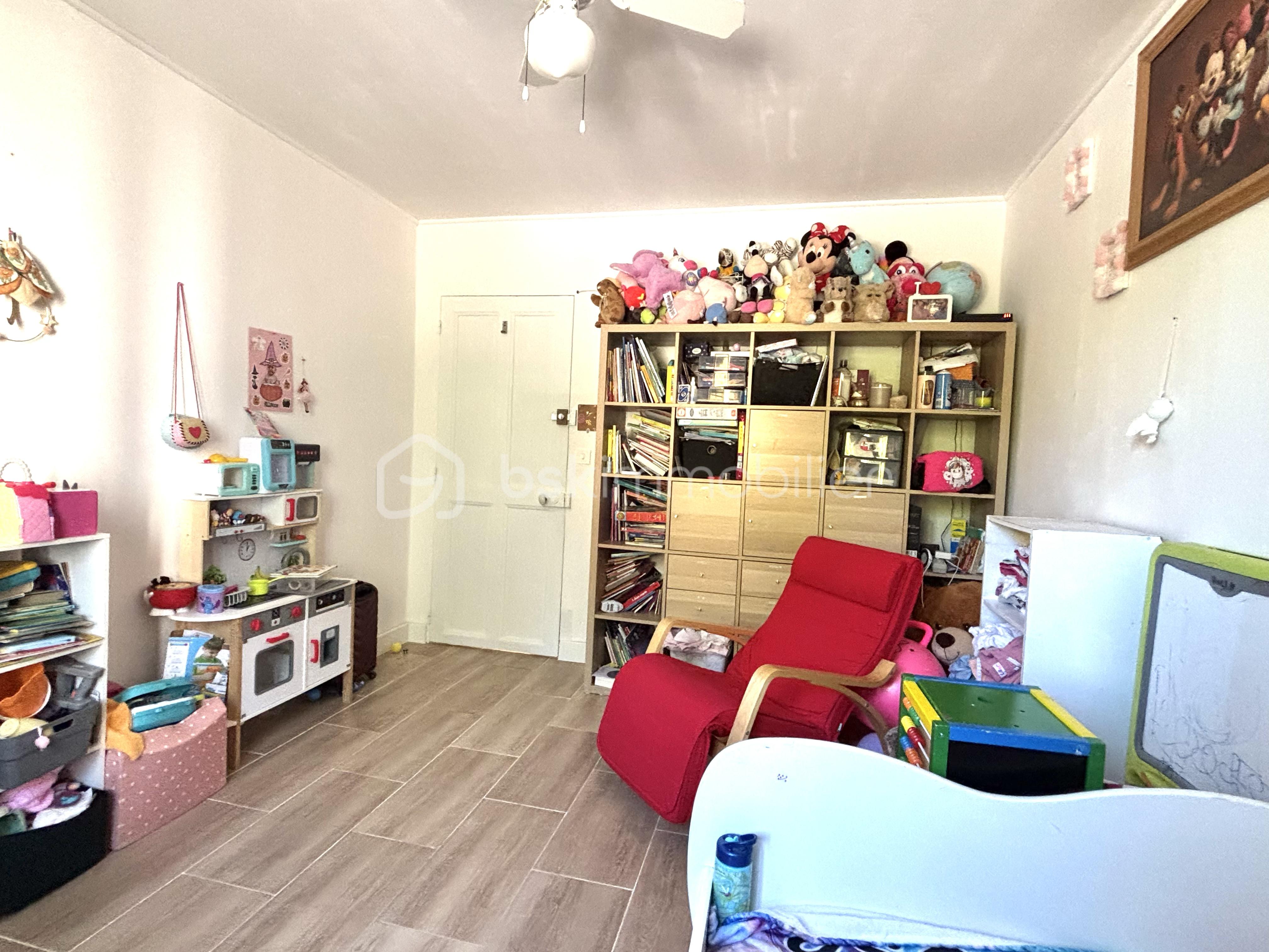 Maison de ville de 170 m² - tempImageuoBSe5.png