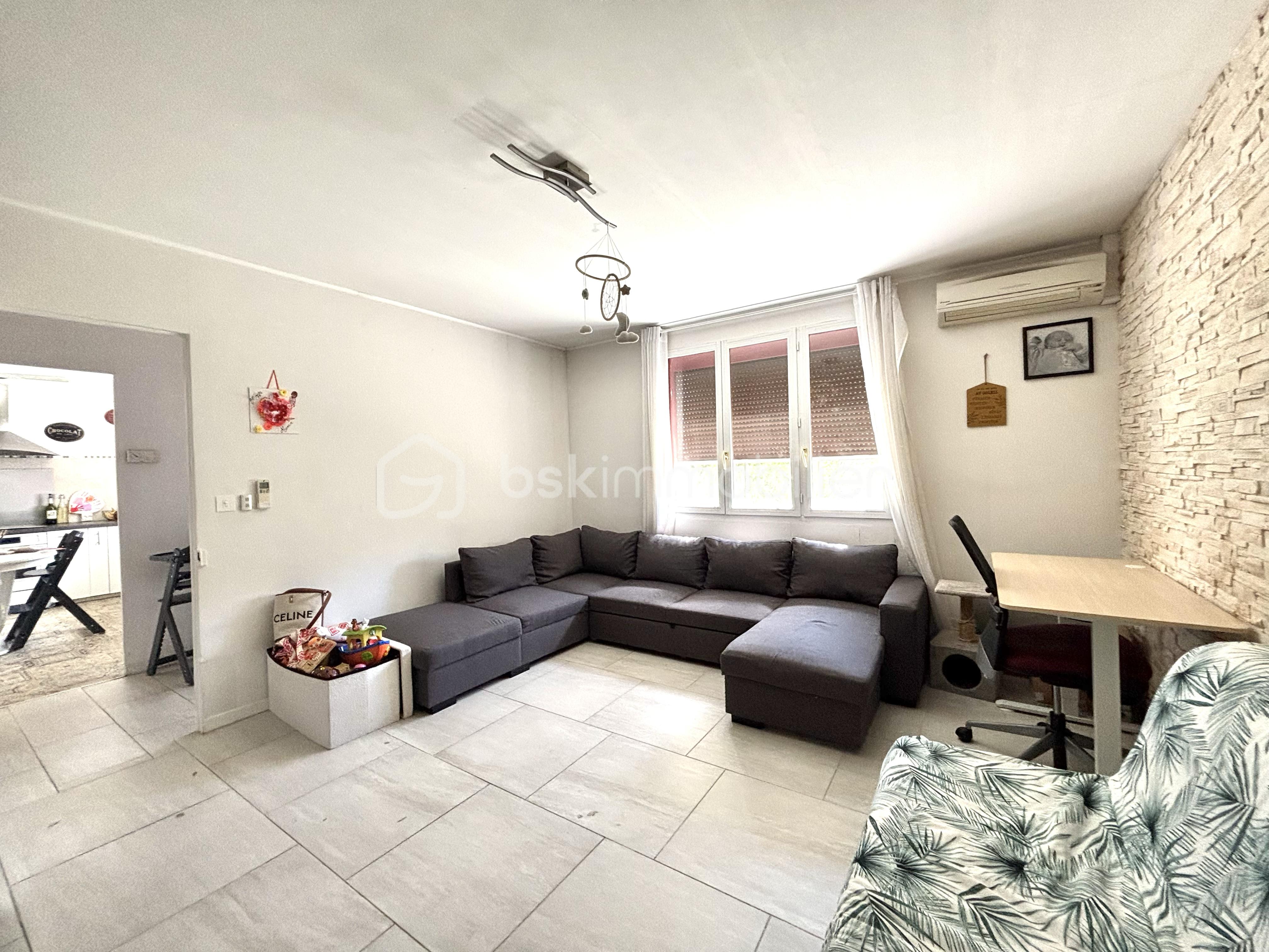 Maison de ville de 170 m² - tempImageGJMwD5.png