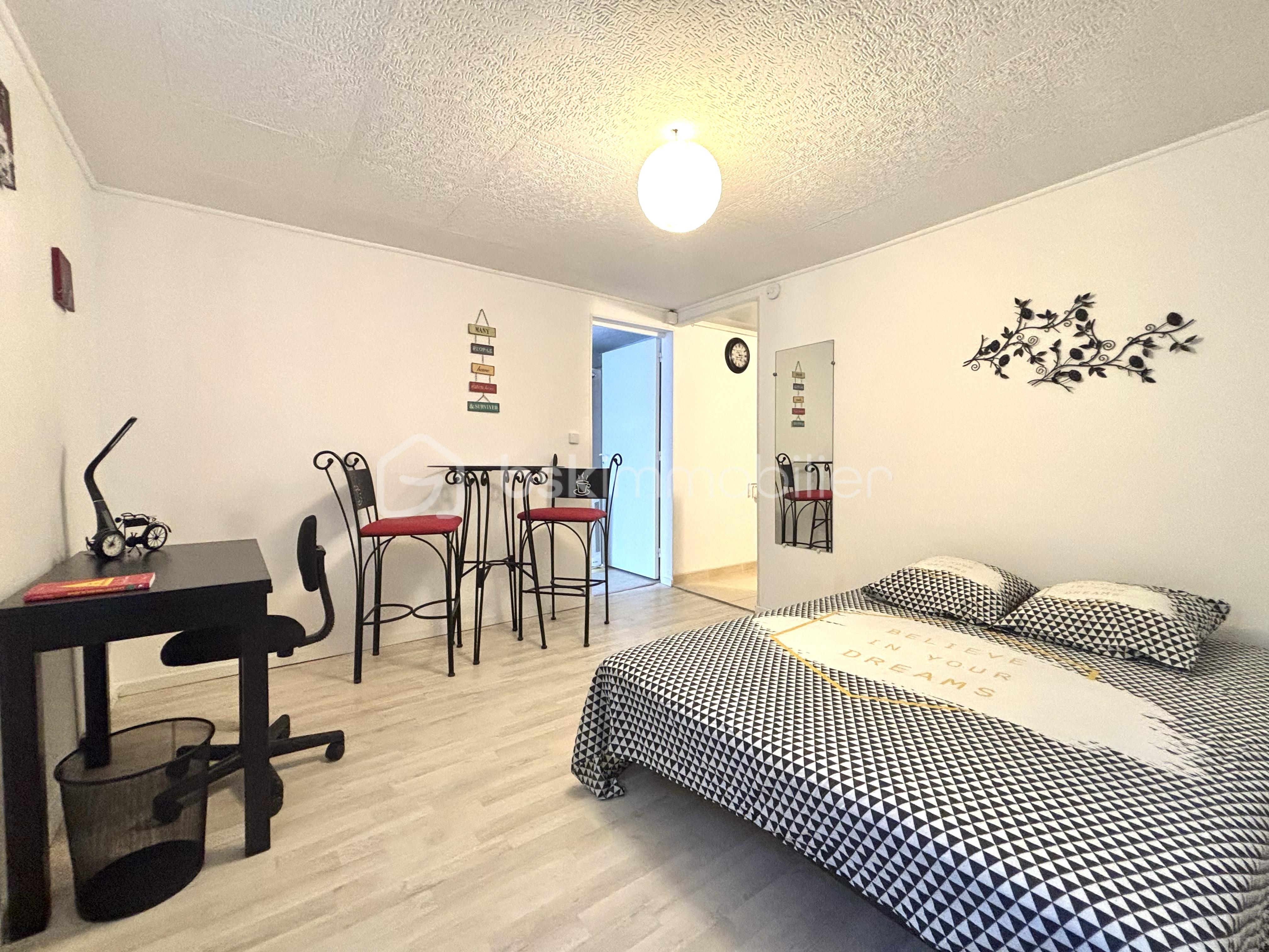 Maison de ville de 170 m² - tempImage2qyq8x.png