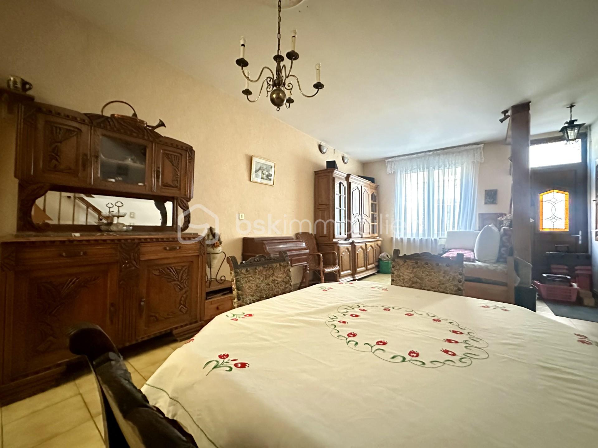 Maison de 100 m² - SEJOUR 2.jpg