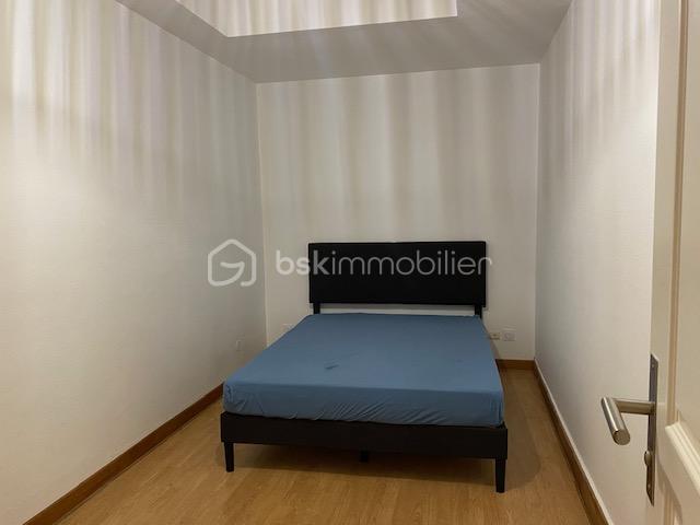 Appartement de 80 m² - chambre 1.jpg