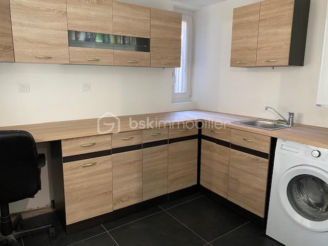 Appartement de 80 m² - Arrière cuisine.jpg