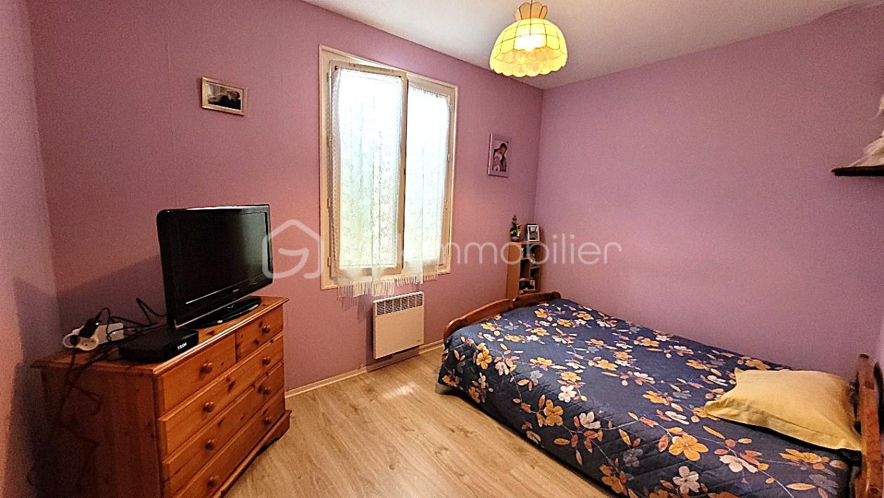 Chambre 1.jpg