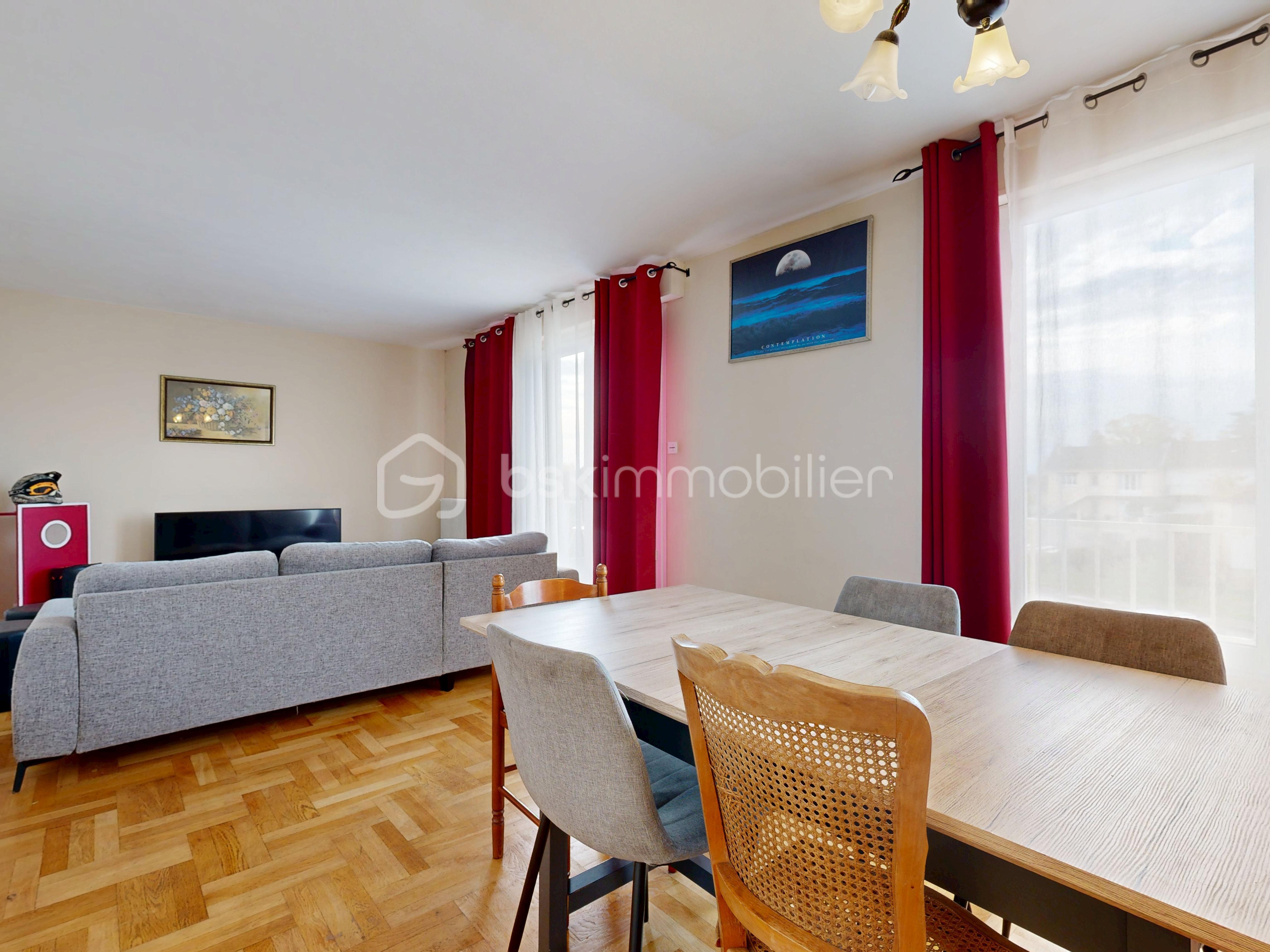 Maison de 161 m² - Quatre-Bis-Place-Du-Docteur-Albert-Schweitzer-11092025_134237.jpg