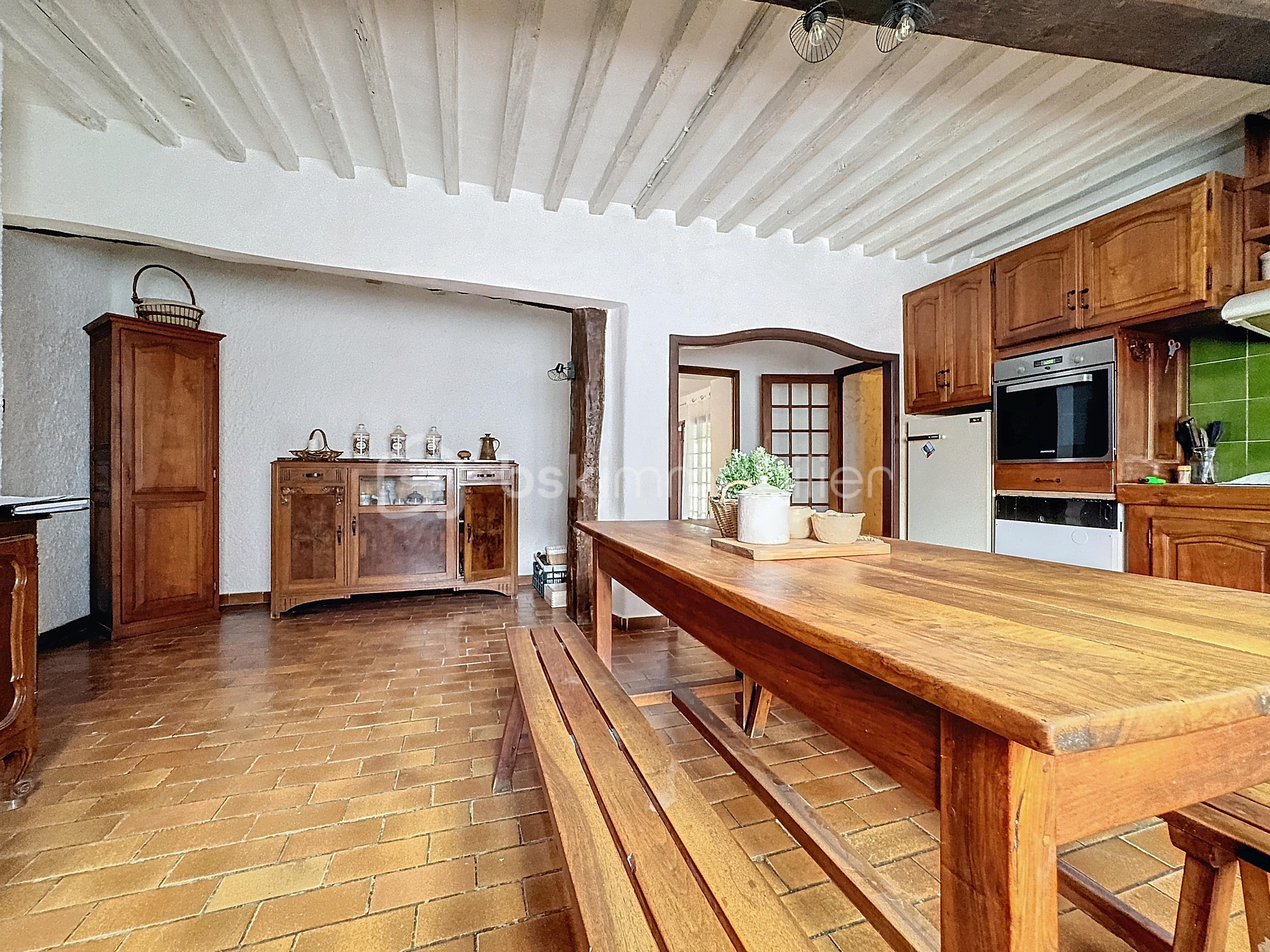Maison en pierre de 256 m² - vivi_00007.jpg