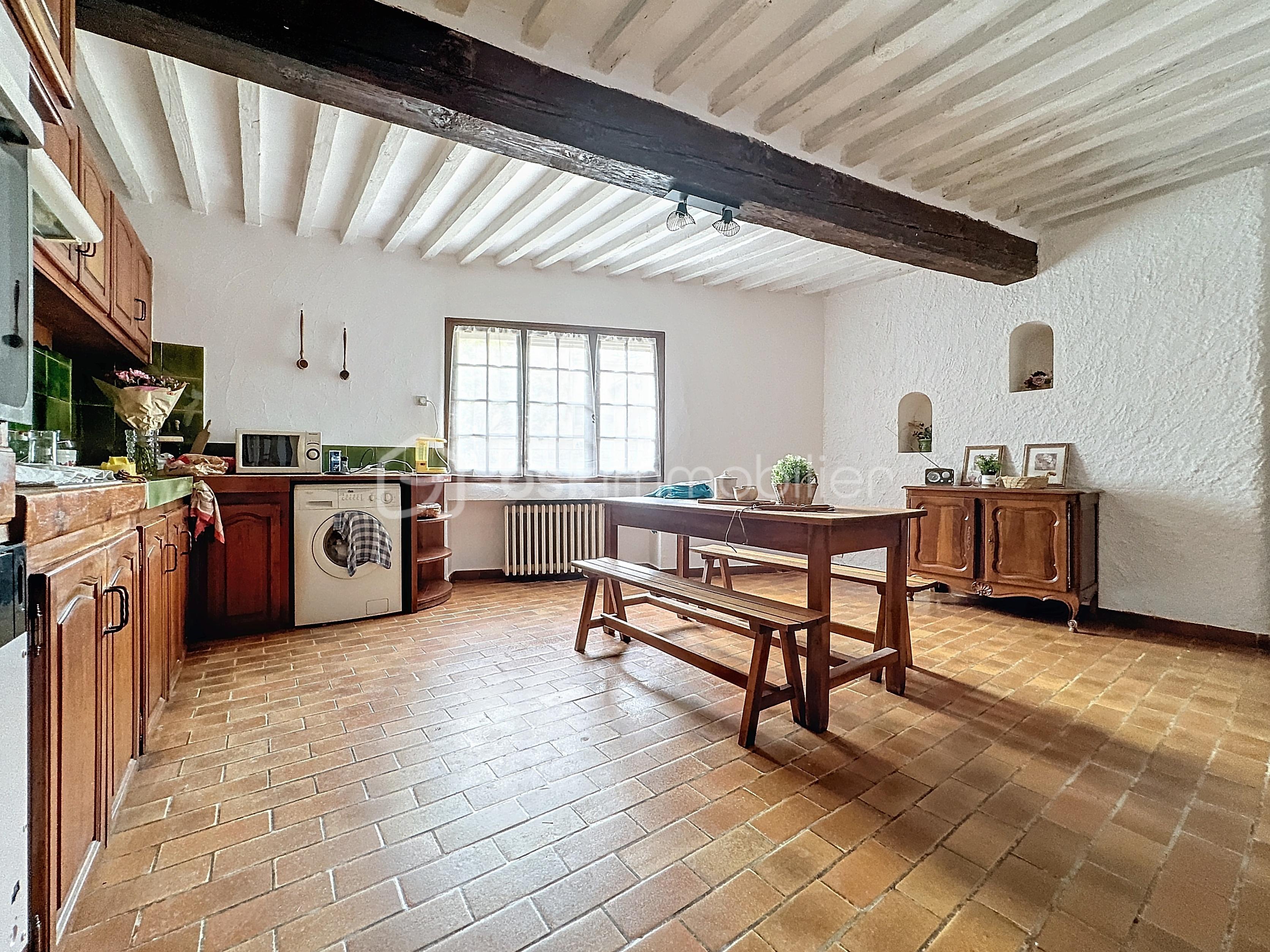 Maison en pierre de 256 m² - vivi_00005.jpg