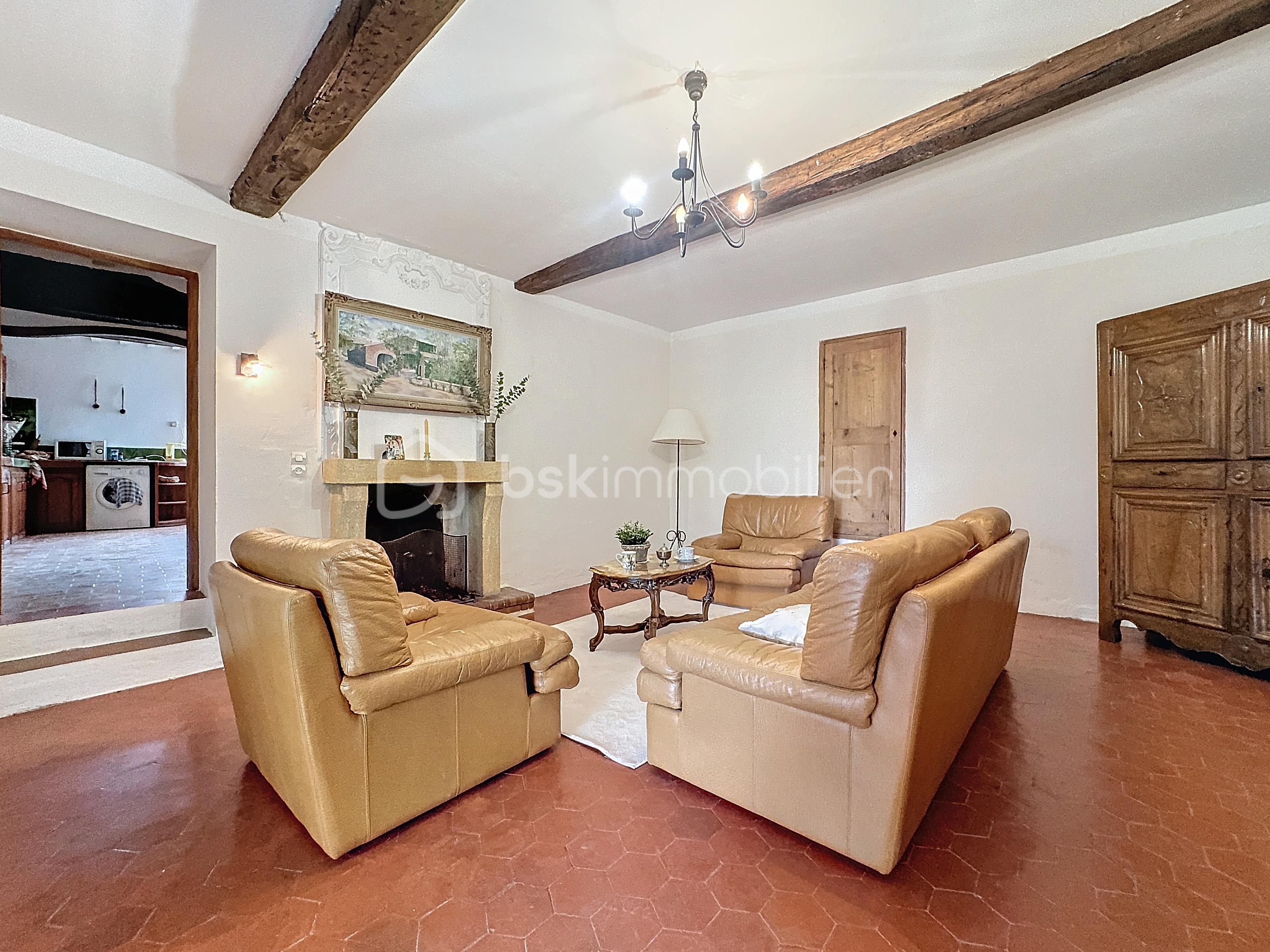 Maison en pierre de 256 m² - vivi_00003.jpg