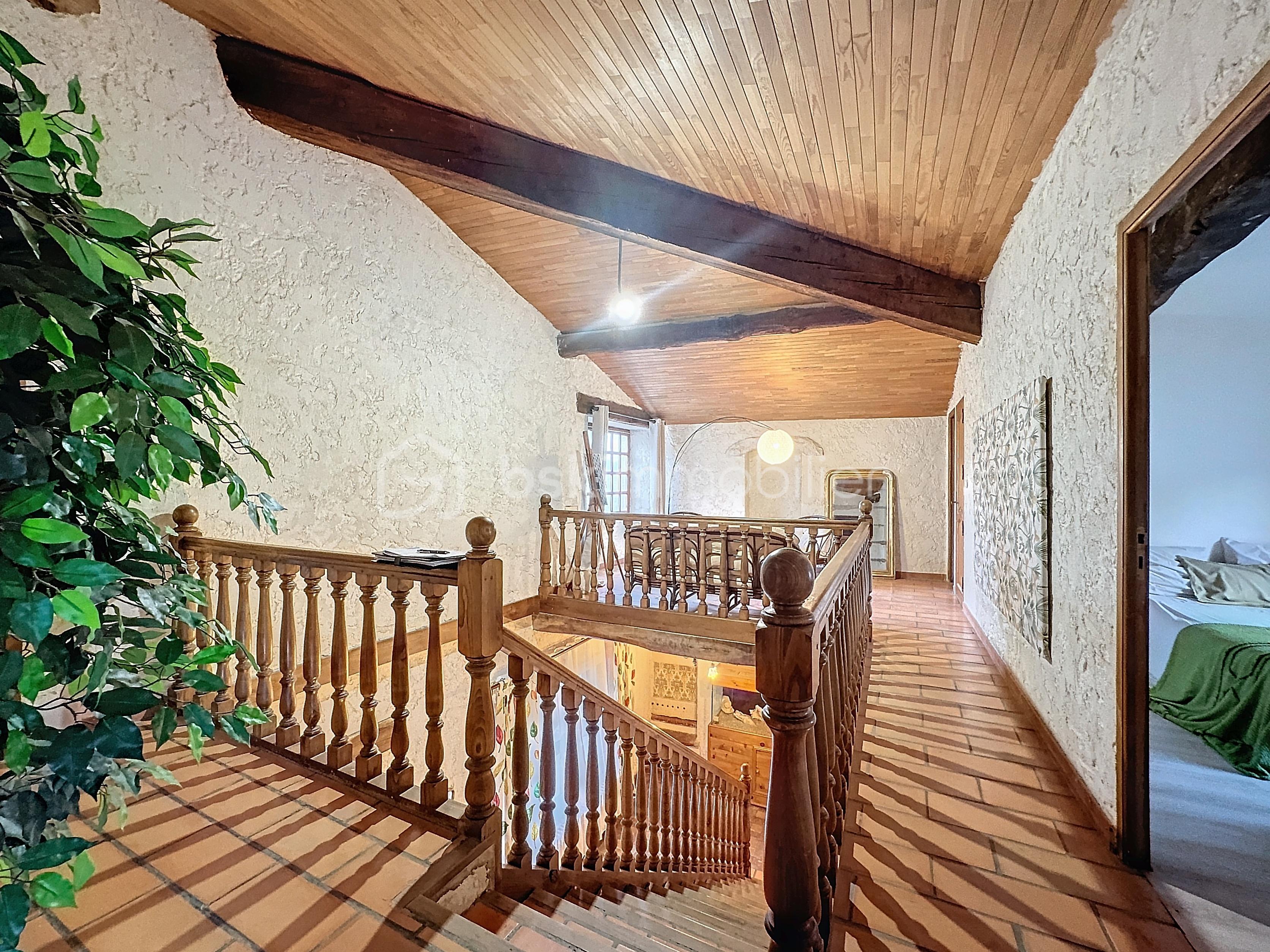 Maison en pierre de 256 m² - vivi_00033.jpg