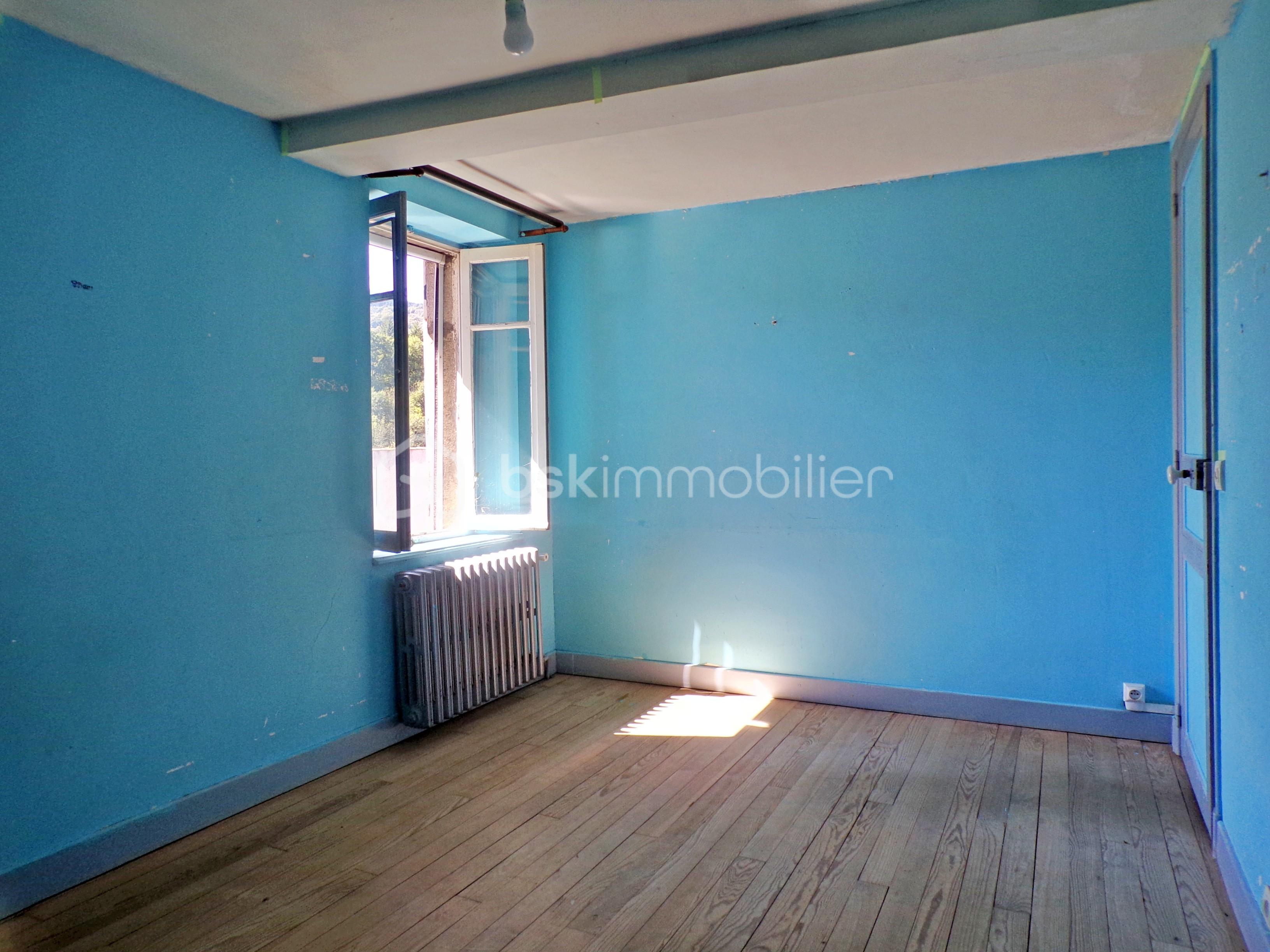 Maison de village de 120 m² - Chambre 1.JPG