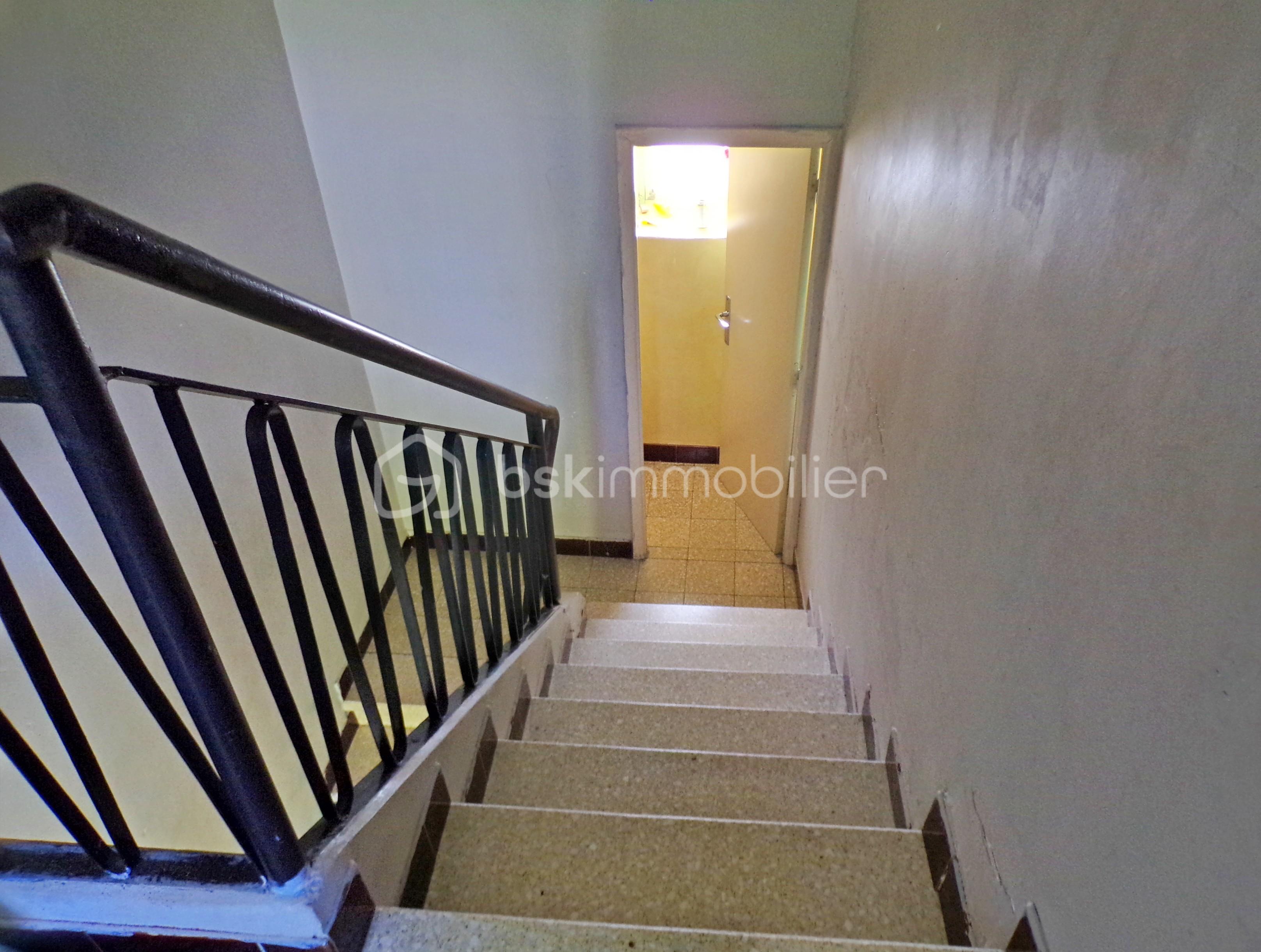 Maison de village de 120 m² - Escalier 1 - 2.JPG