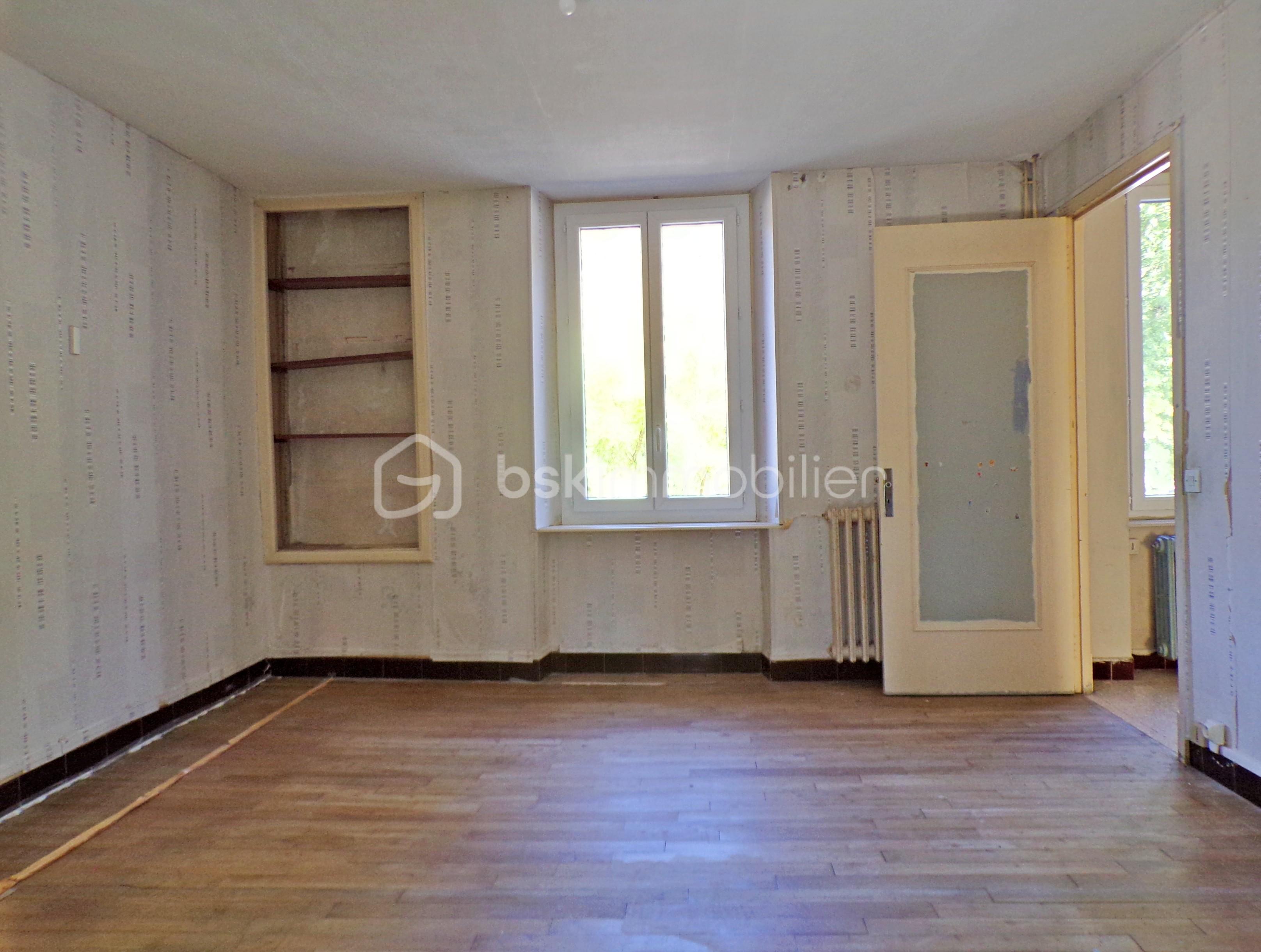 Maison de village de 120 m² - Salon séjour.JPG