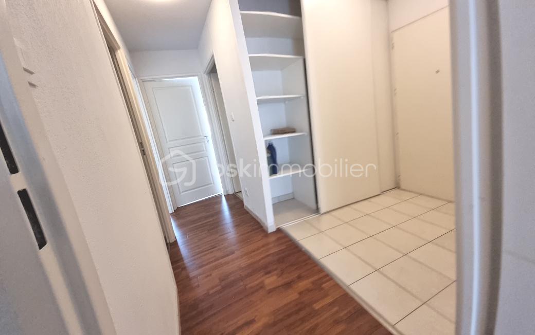 Appartement de 67,82 m² - ENTREE.jpg