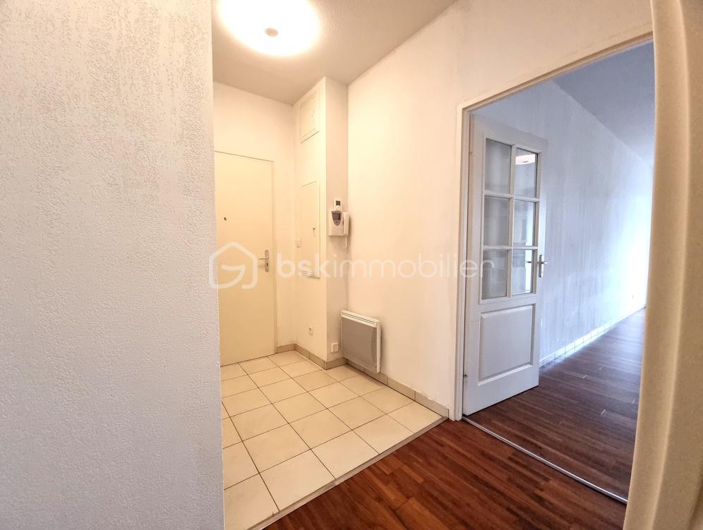 Appartement de 67,82 m² - ENTREE (2).jpg