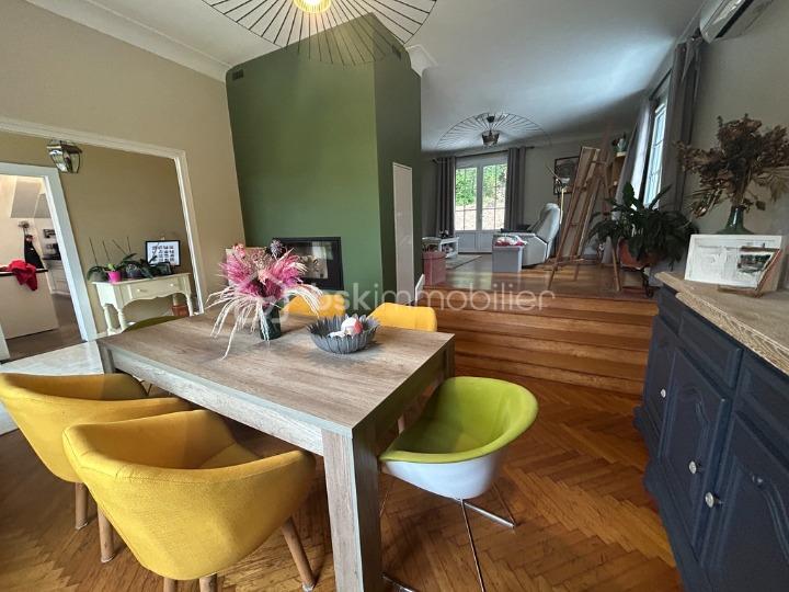 Maison de 187,20 m² - 06BDB185-DFDE-485A-A828-EEE245E7522A_1_105_c_cleanup (1).jpeg