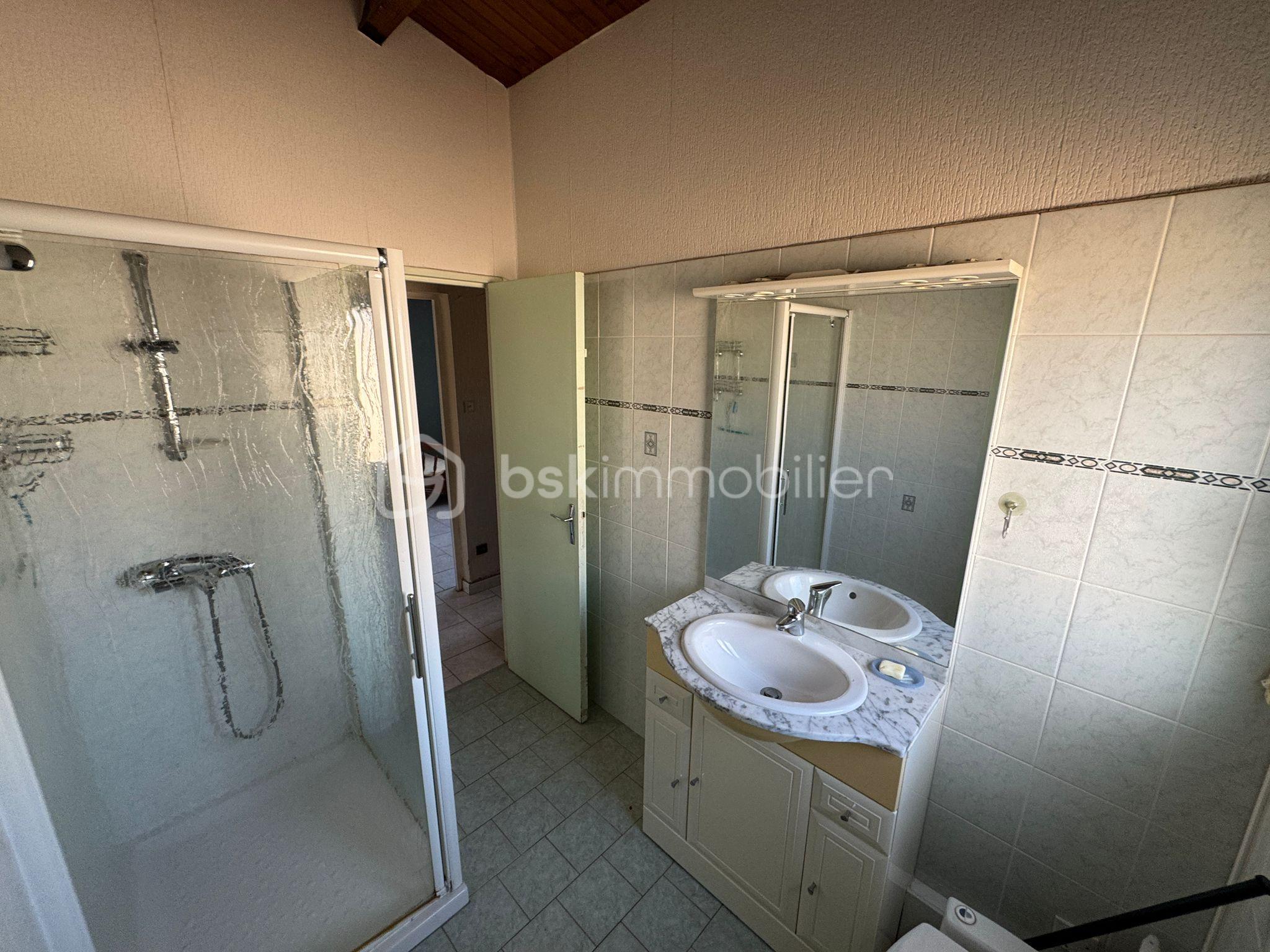 Maison de 90 m² - IMG-20250928-WA0020.jpg