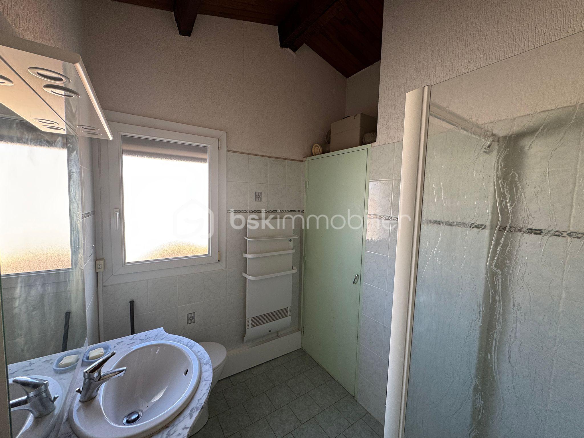 Maison de 90 m² - IMG-20250928-WA0018.jpg