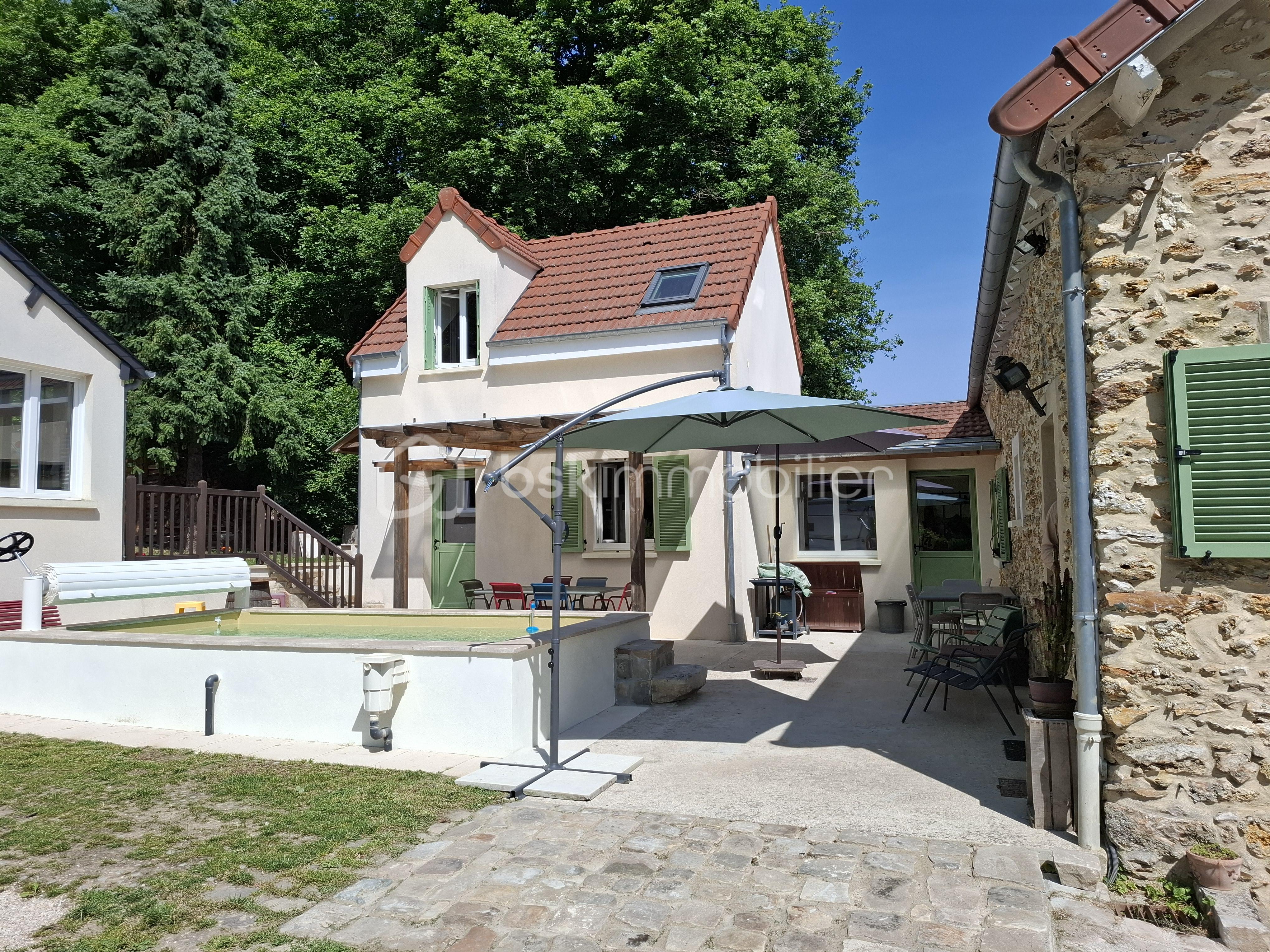 Maison ancienne de 130 m² - Ext(4).jpg