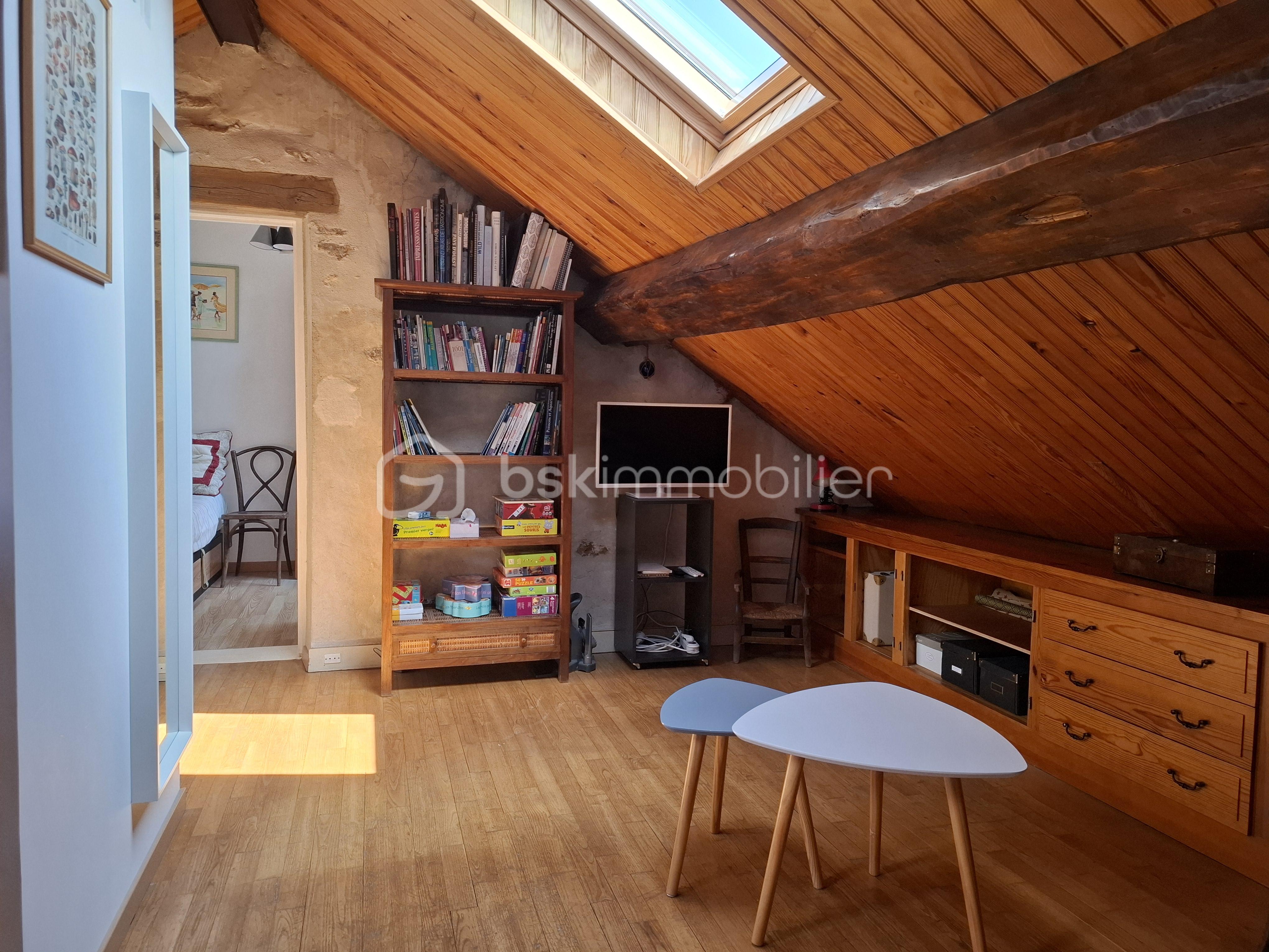Maison ancienne de 130 m² - Int11-Mezzanine.jpg