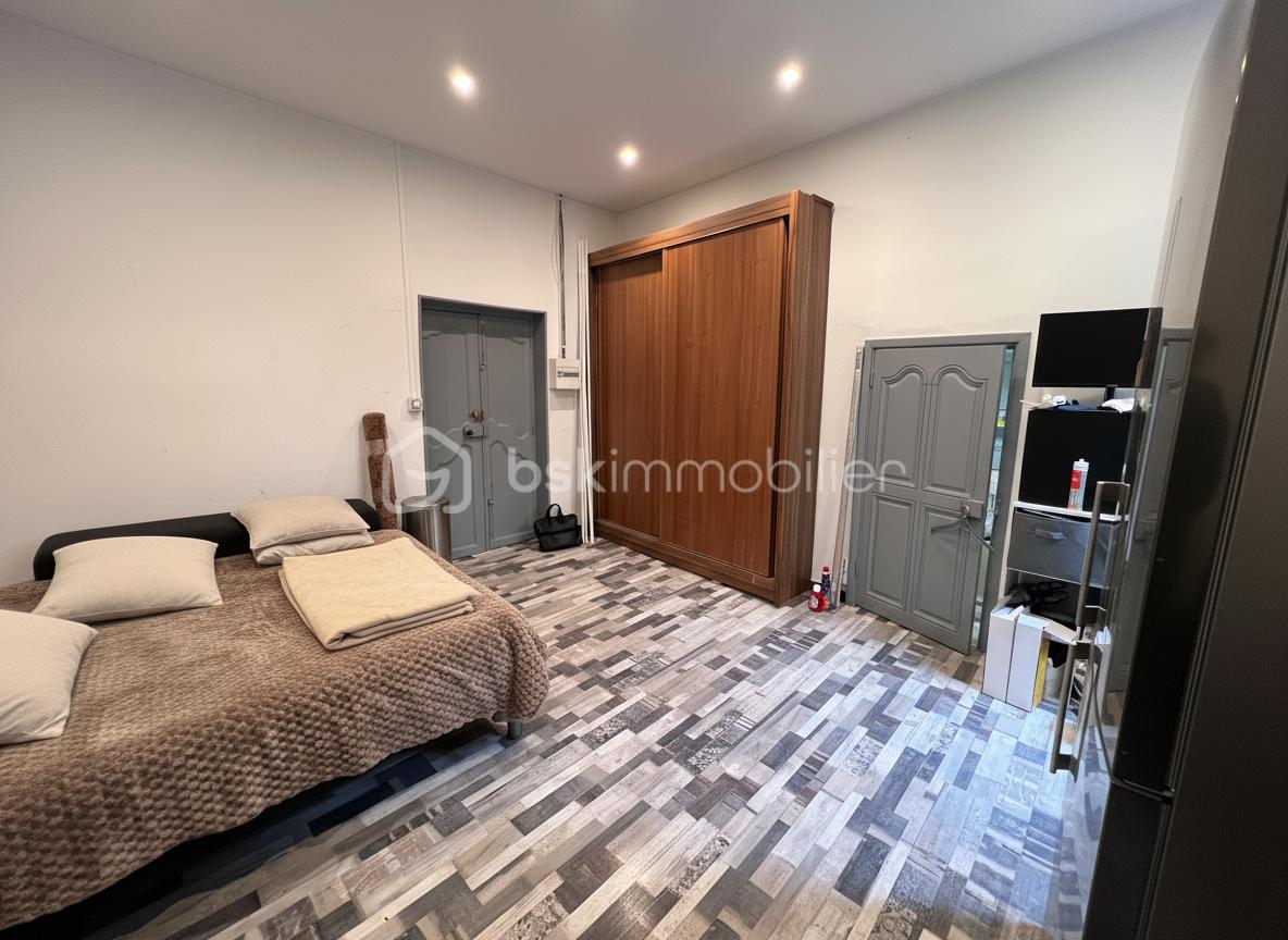 Appartement de 28,80 m² - generated_2025-11-13T13_39_00.638.jpg