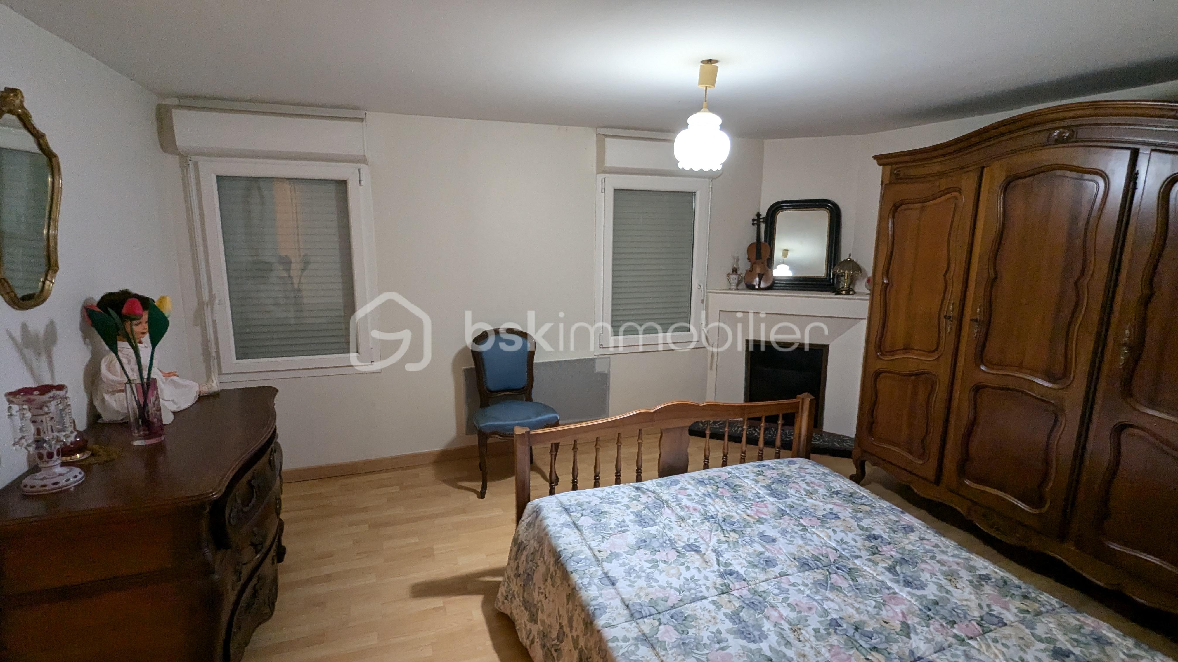Maison traditionnelle de 83 m² - PXL_20250316_150838463.jpg